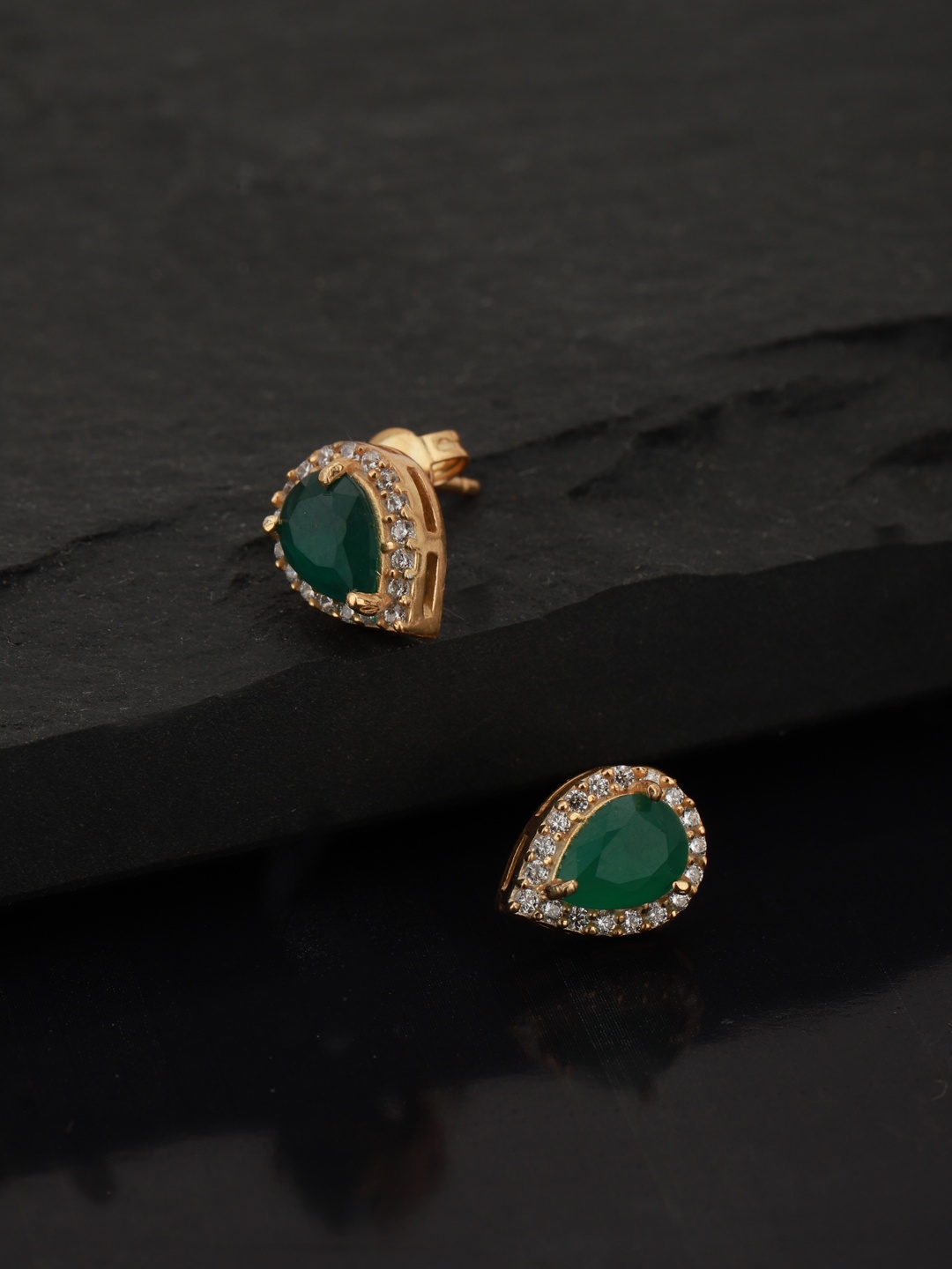 

Carlton London Green Gold-Plated Teardrop Shaped Stone Studs