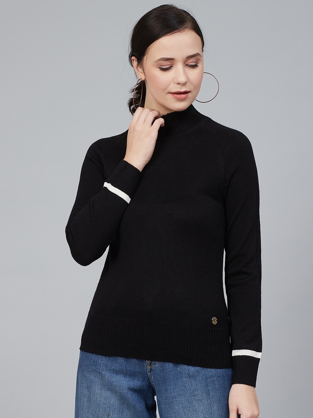 

Cayman Women Black Solid Pullover
