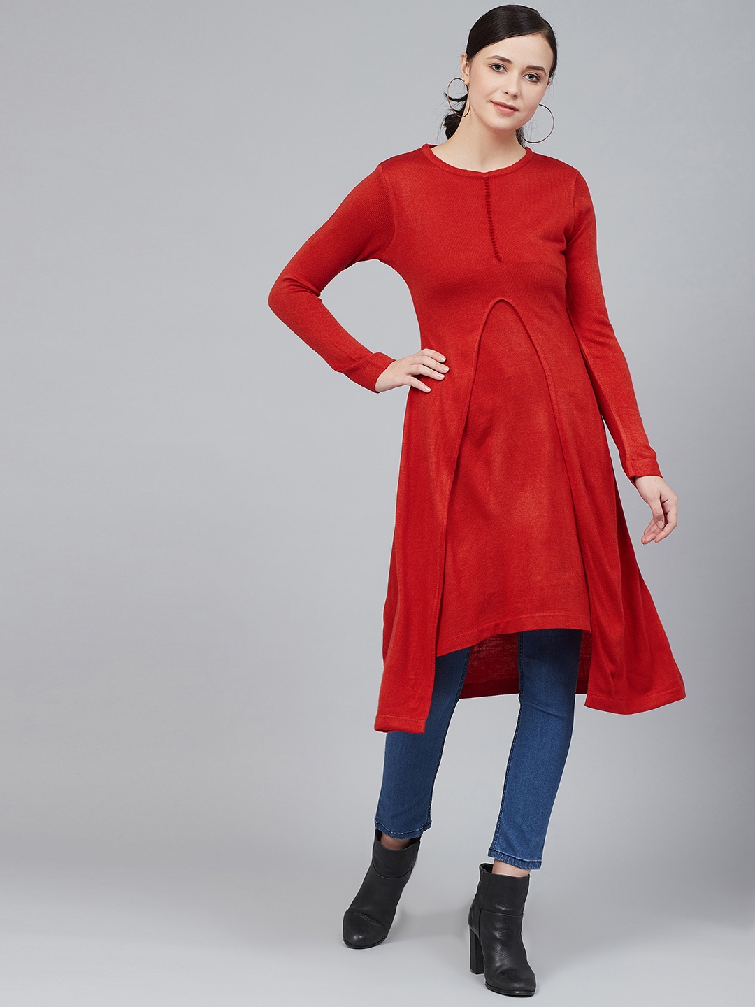 

Cayman Women Red Solid Woollen Knitted Layered Asymmetric A-Line Kurta