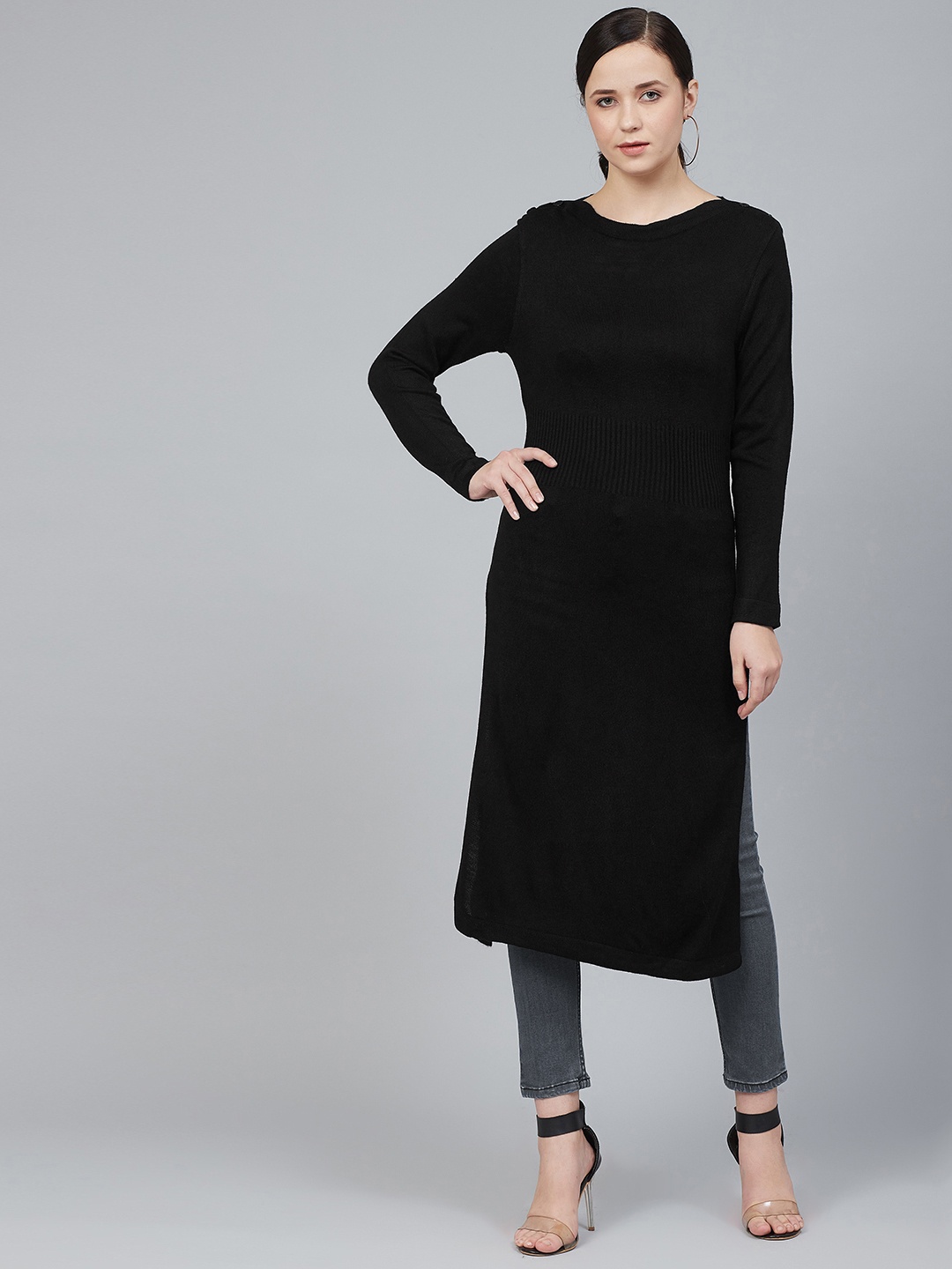 

Cayman Women Black Solid Woollen Straight Winter Kurta