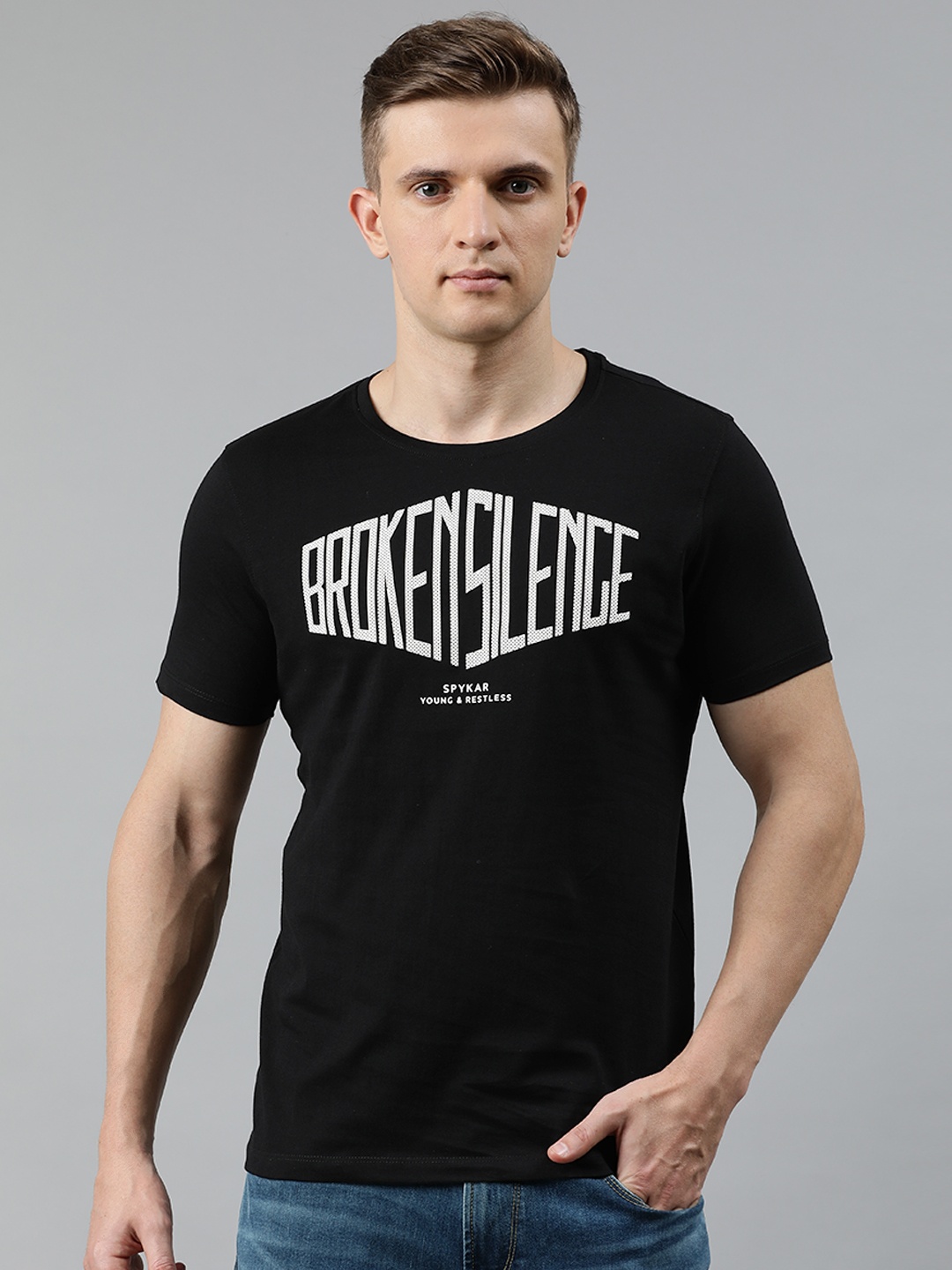 

SPYKAR Men Black Printed Round Neck Pure Cotton T-shirt