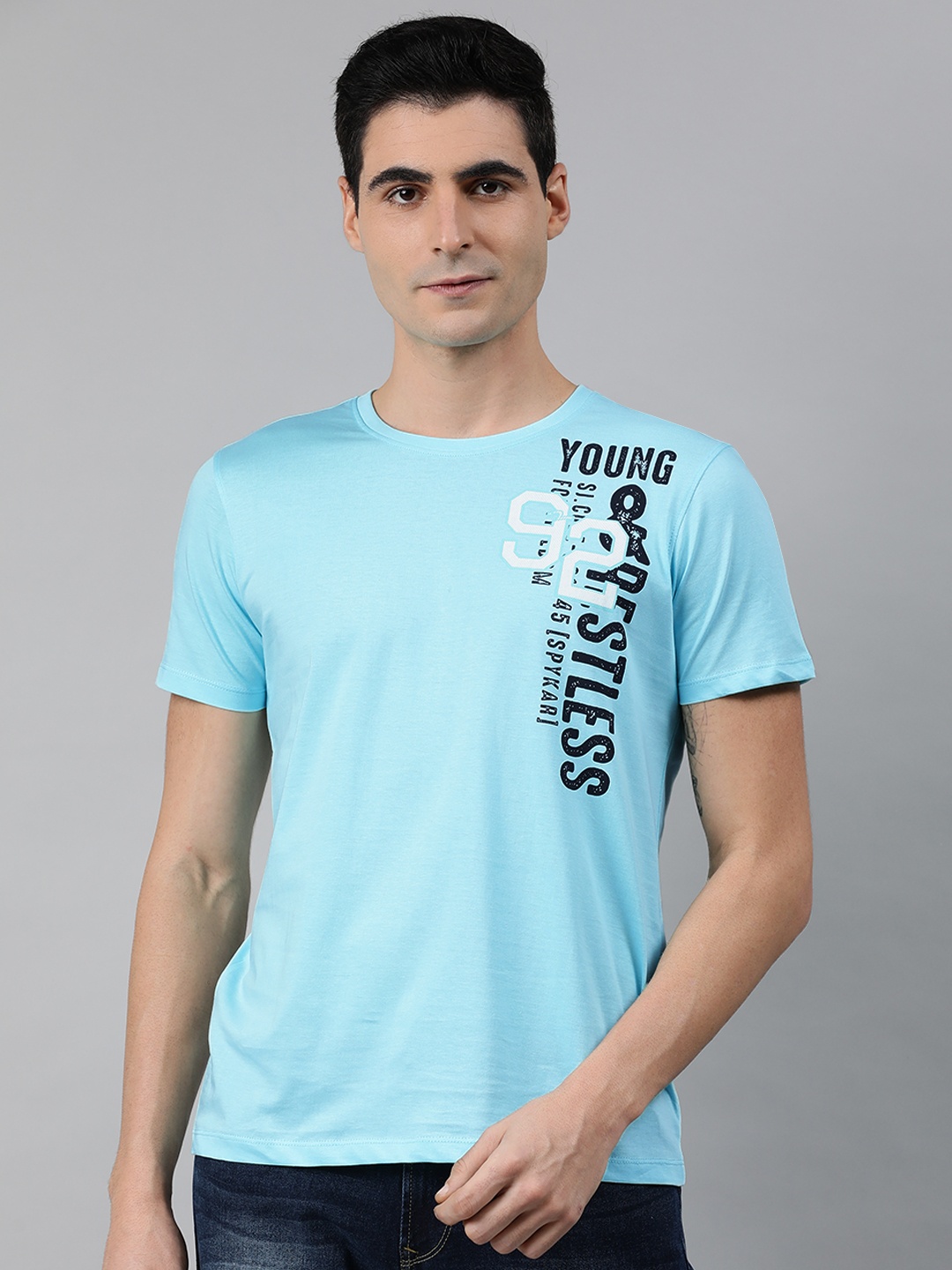 

SPYKAR Men Blue Placement Printed Round Neck Pure Cotton T-shirt