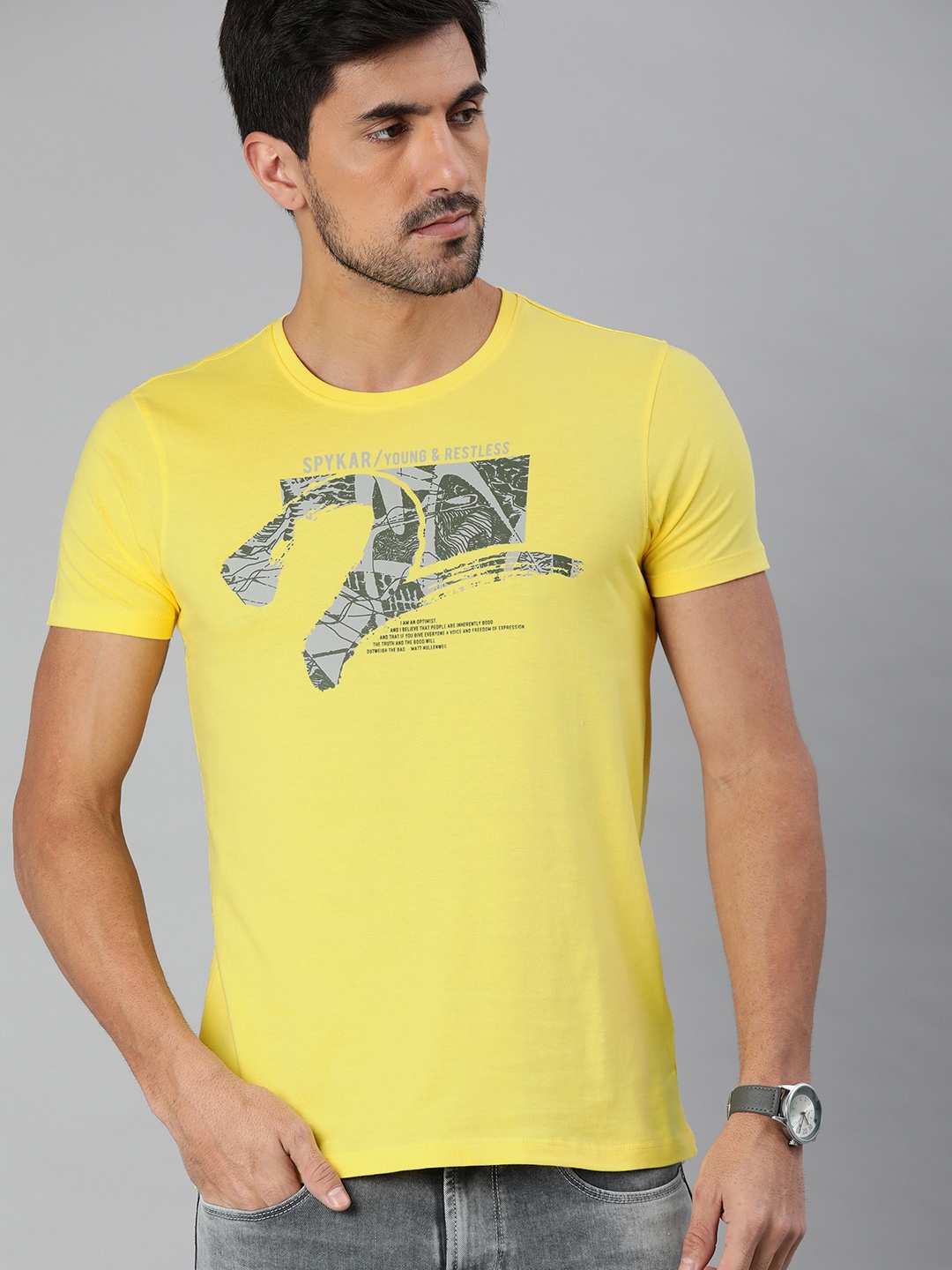 

SPYKAR Men Yellow Printed Round Neck T-shirt