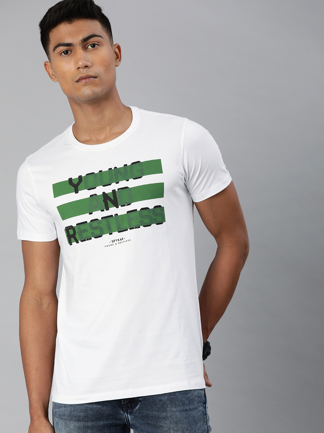 

SPYKAR Men White Printed Round Neck T-shirt