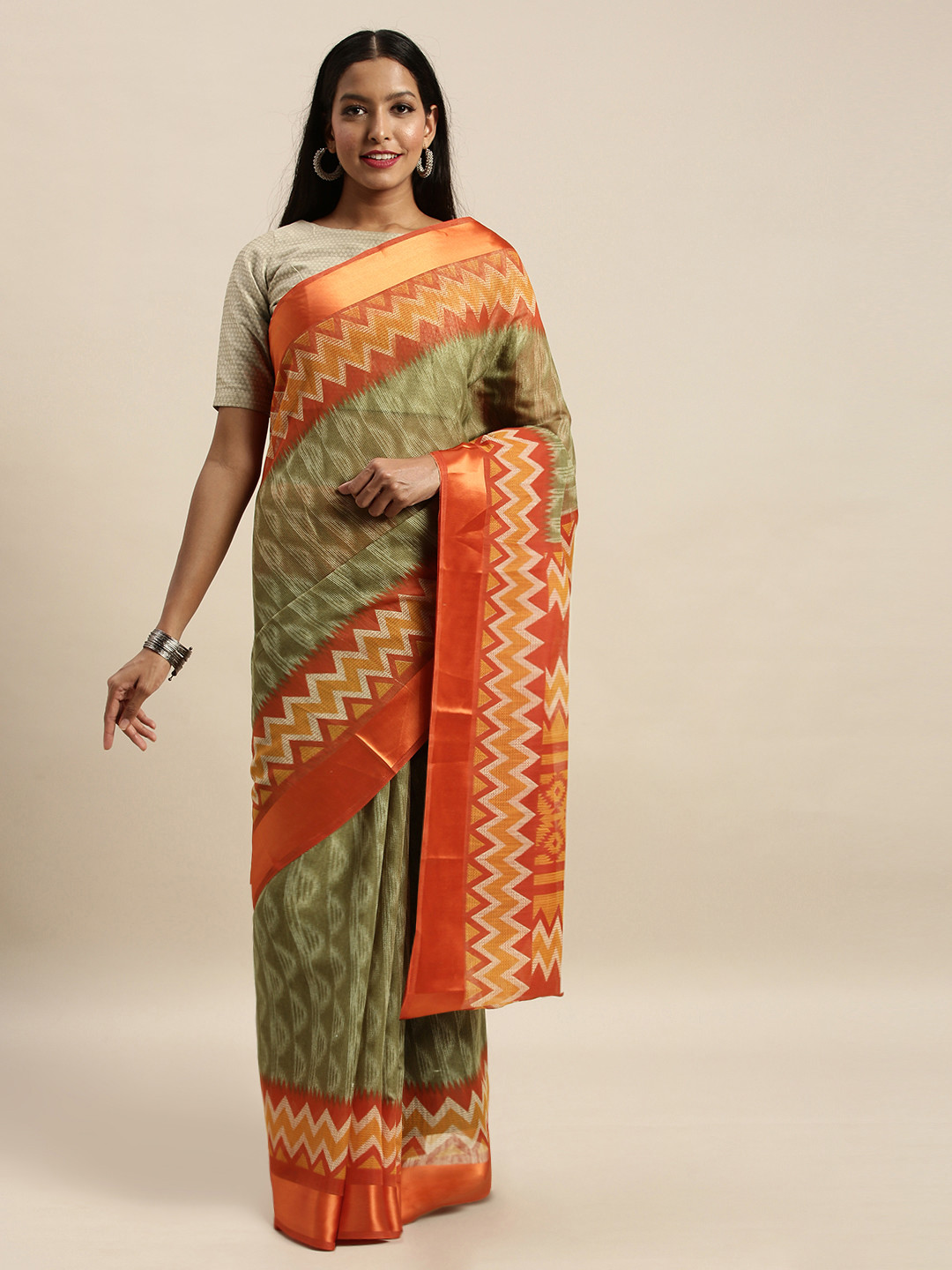

SANGAM PRINTS Olive Green Printed Polycotton Saree