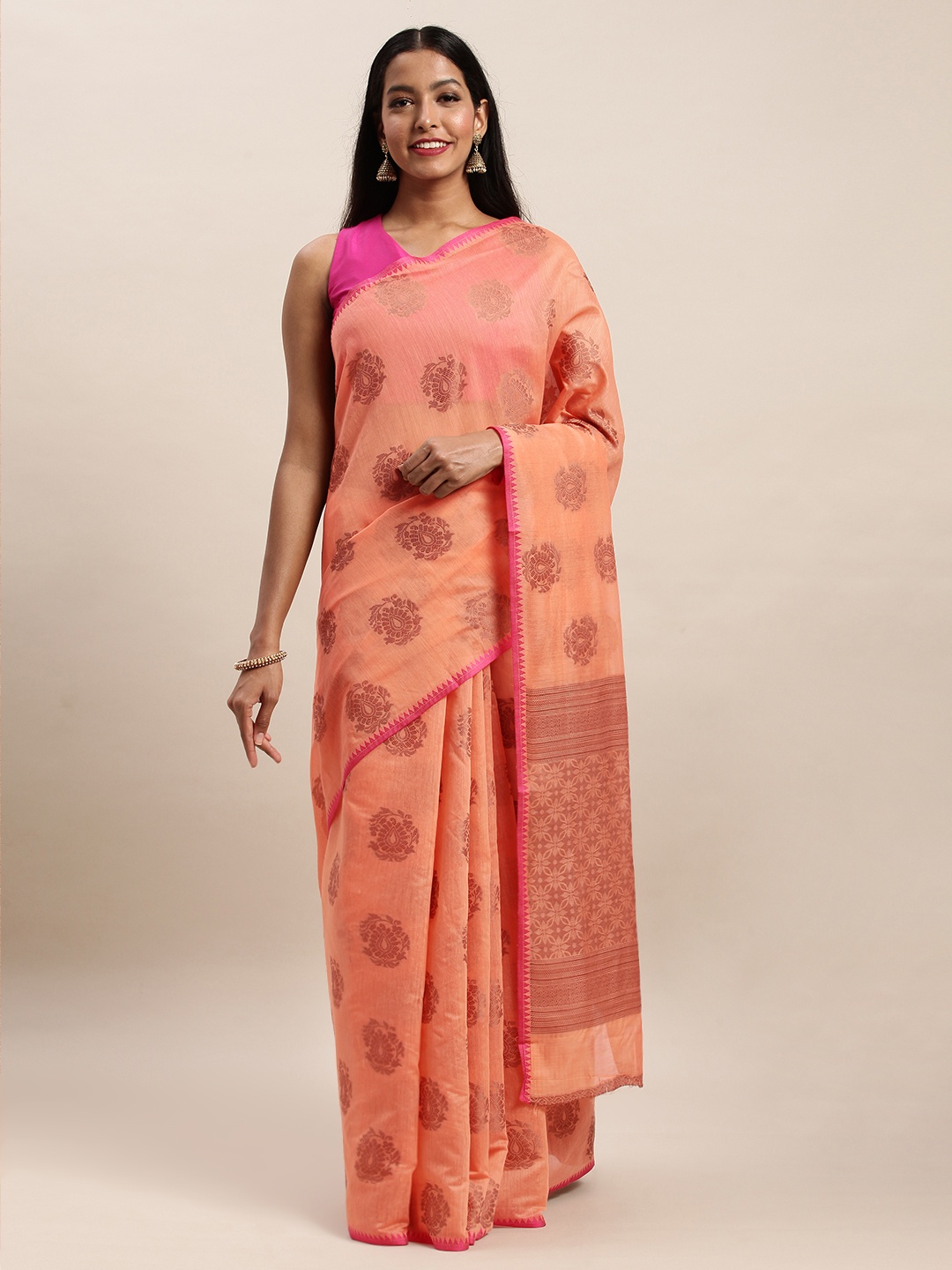 

SANGAM PRINTS Peach-Coloured & Brown Pure Cotton Woven Design Handloom Saree
