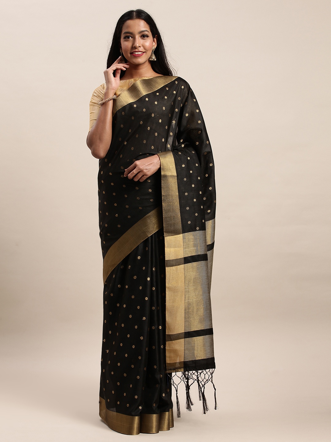

SANGAM PRINTS Black & Gold-Toned Pure Silk Woven Design Saree