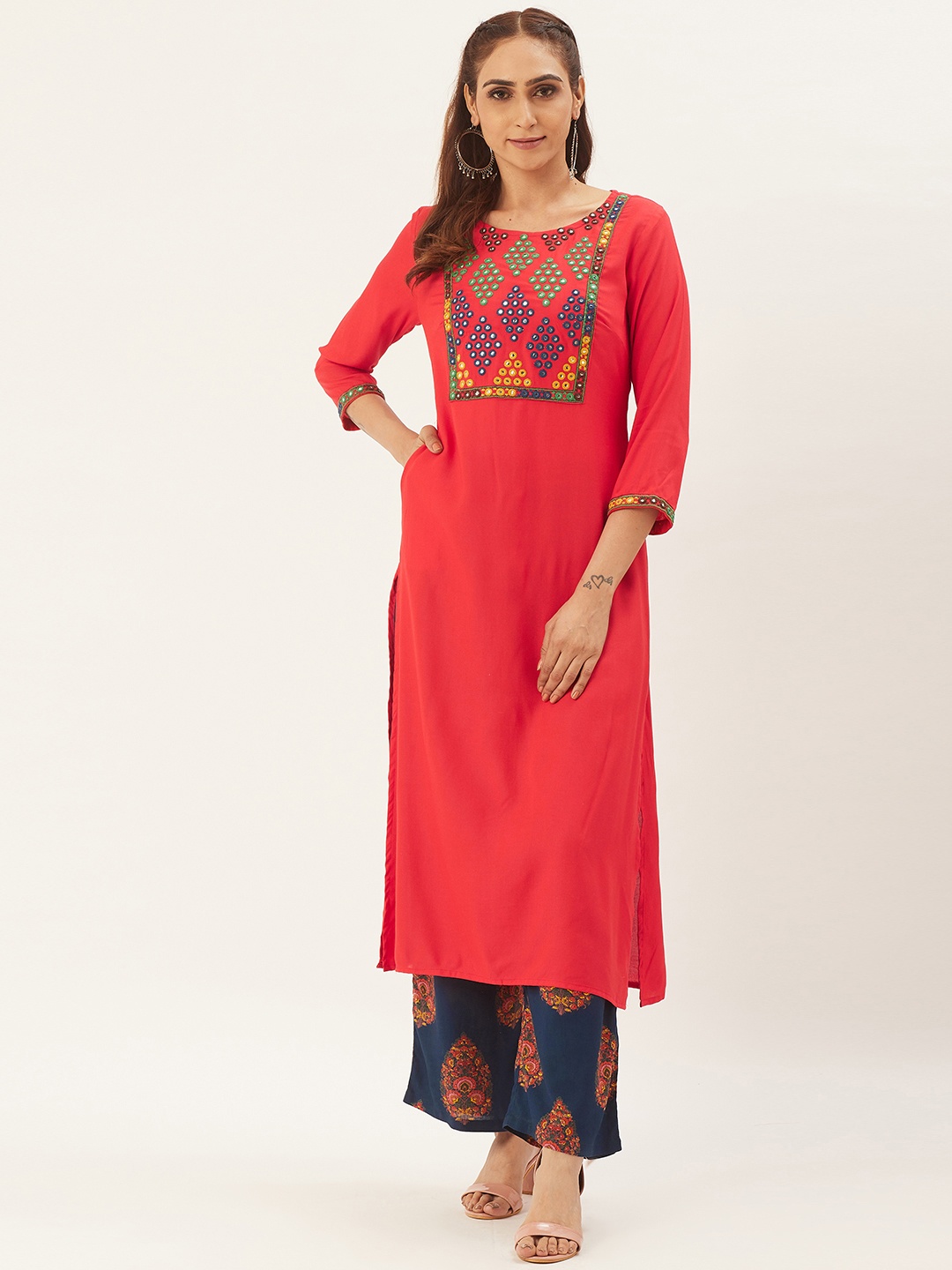 

RANGMAYEE Women Red & Navy Blue Yoke Design Kurta with Palazzos