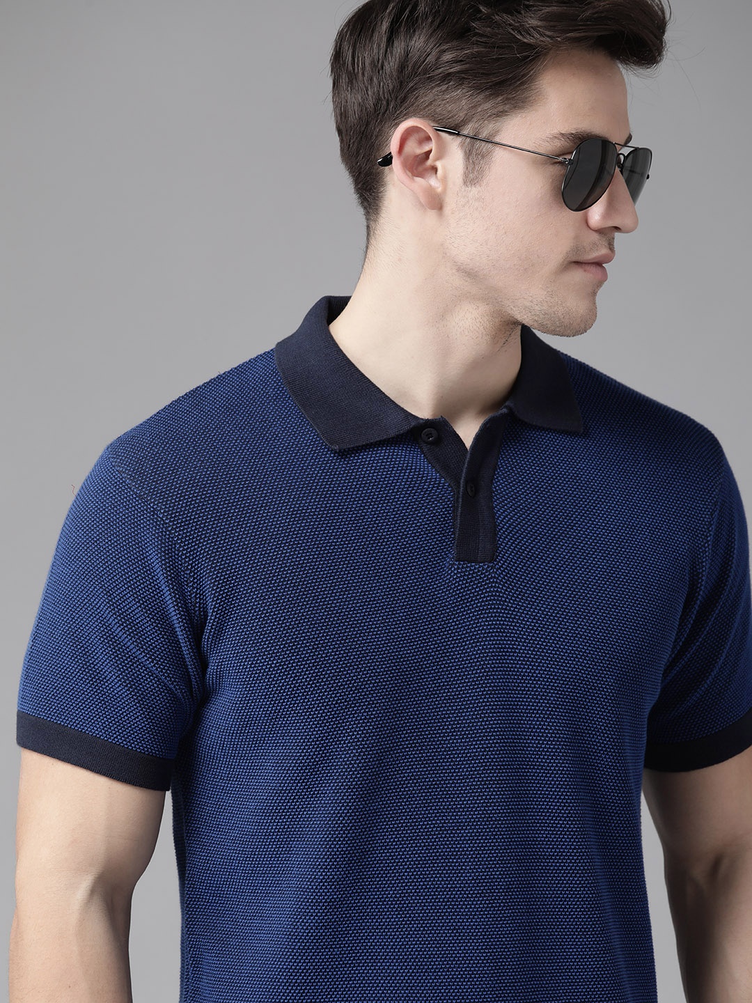 

Roadster Men Blue Self Design Polo Collar Pure Cotton T-shirt