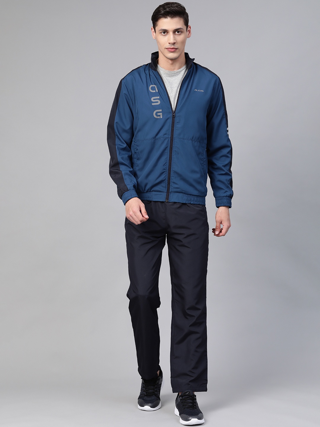 

Alcis Men Teal Blue & Black Solid Tracksuit