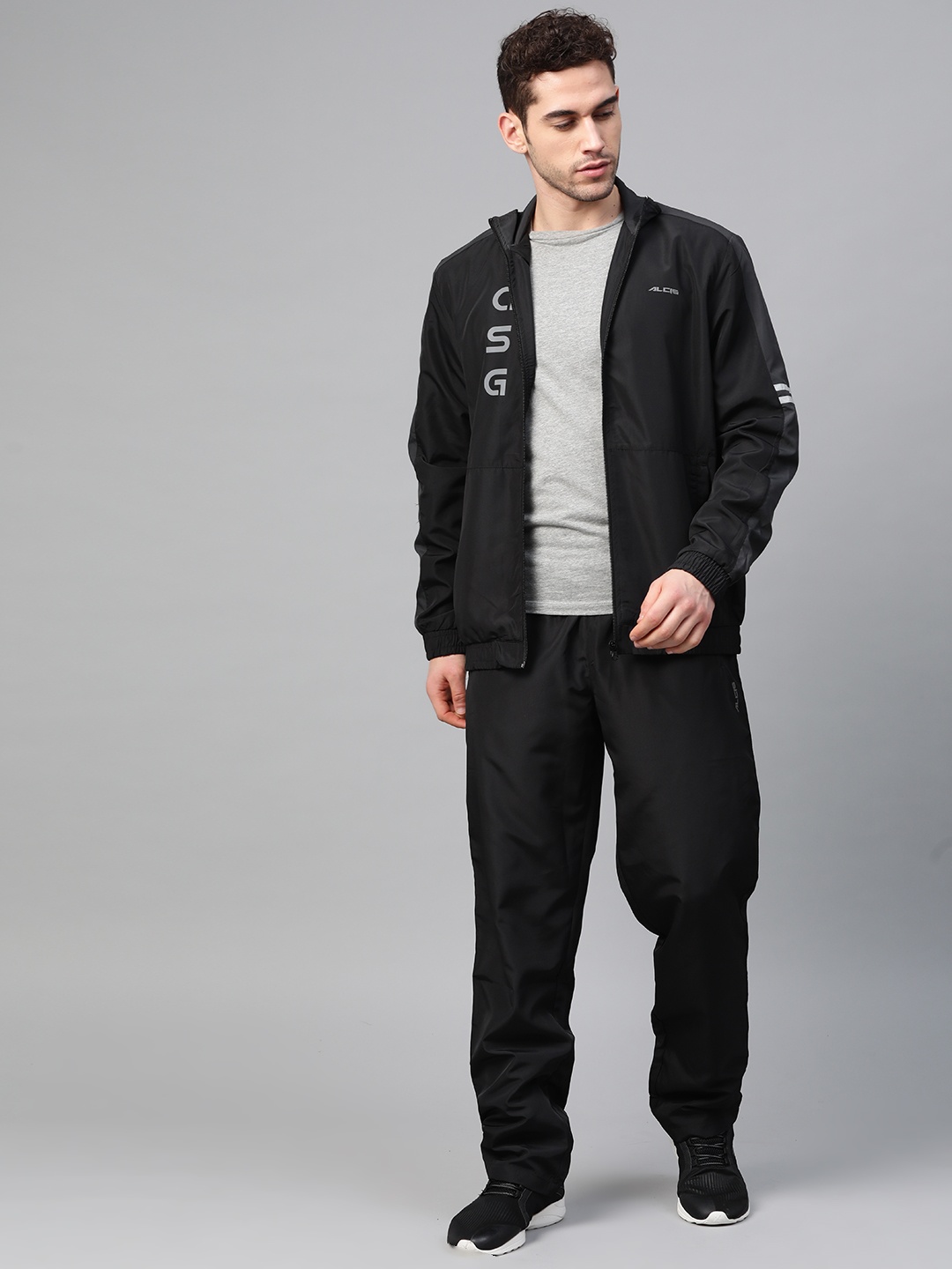 

Alcis Men Black Solid Sports Tracksuit with Printed Detail
