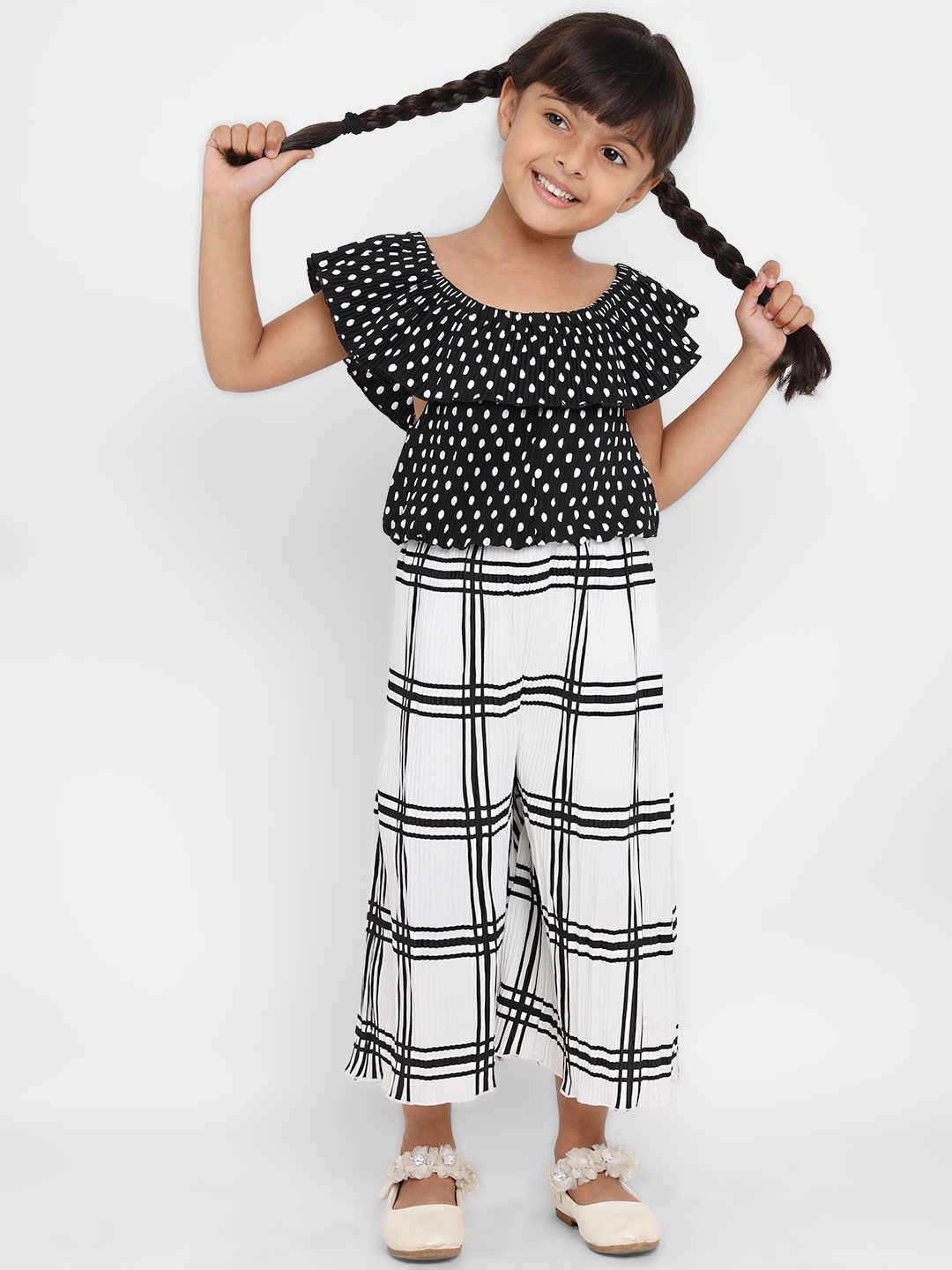 

Nauti Nati Girls Black & White Checked & Polka Dot Print Accordion Pleat Basic Jumpsuit