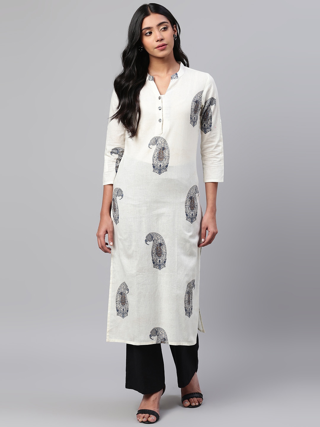 

AHIKA Women White & Navy Blue Paisley Print Straight Kurta