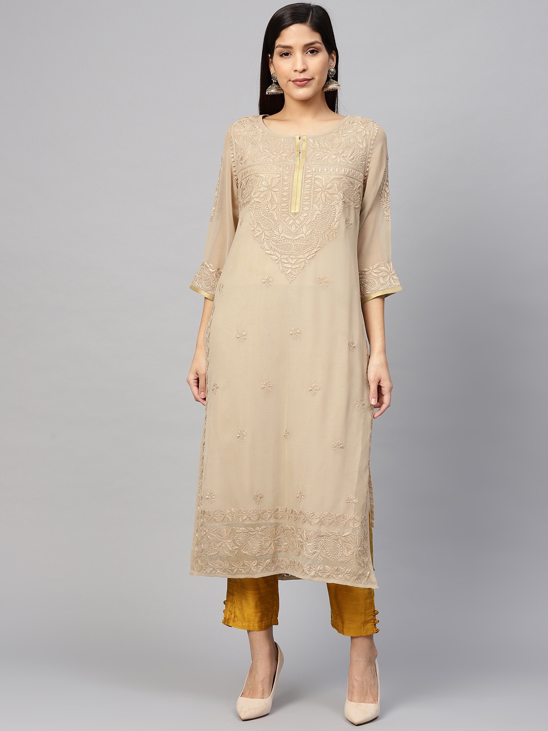 

akheri Women Beige Chikankari Embroidered Straight Kurta