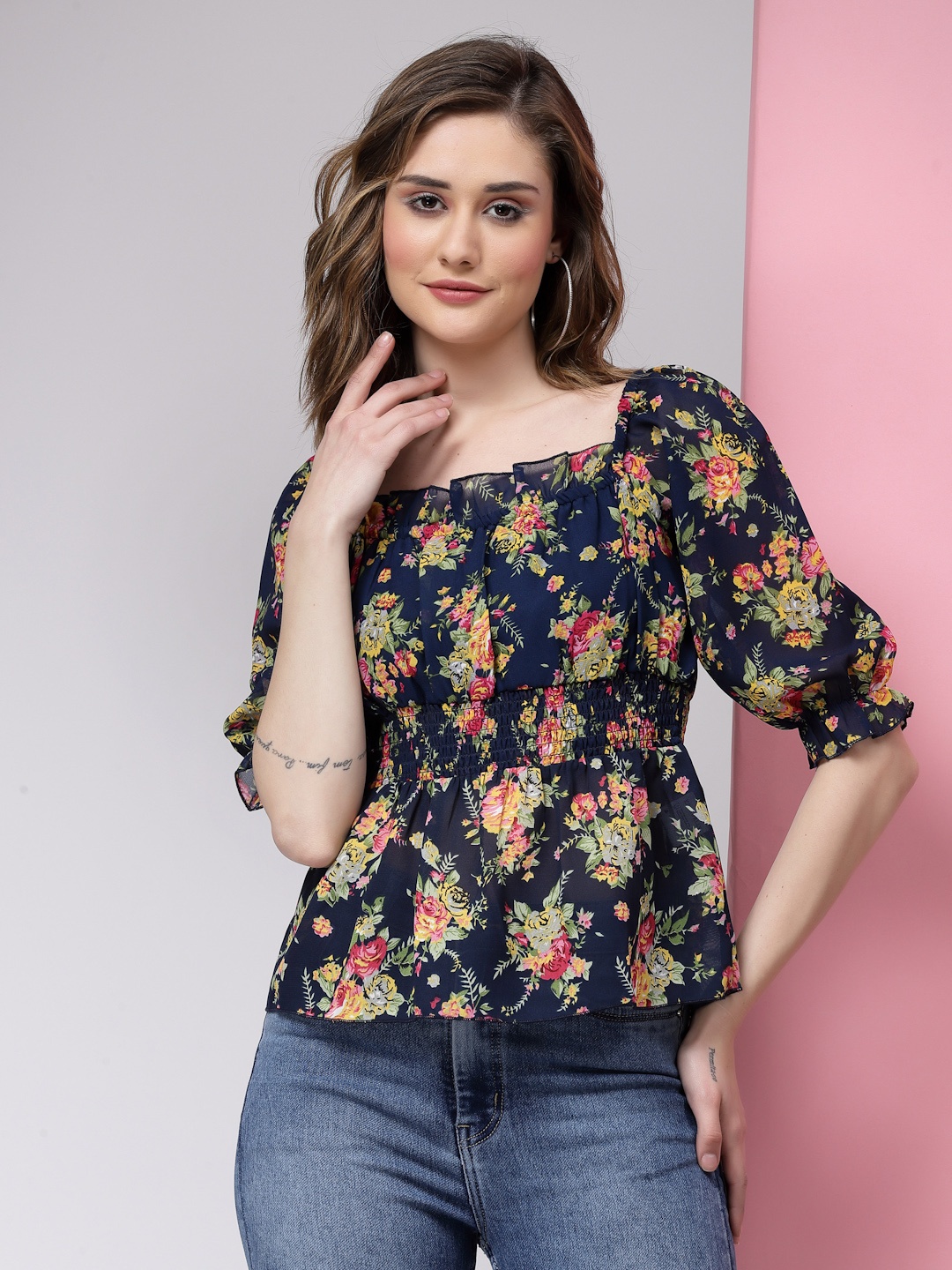 

KASSUALLY Blue Floral Cinched Waist Smocked Top