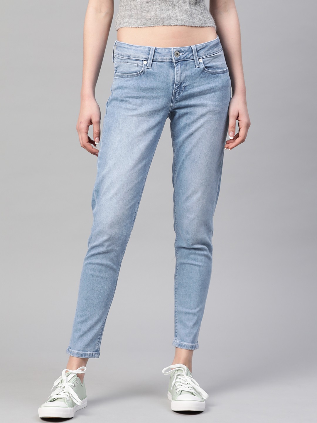 

Pepe Jeans Women Blue Skinny Fit Mid-Rise Clean Look Stretchable Jeans