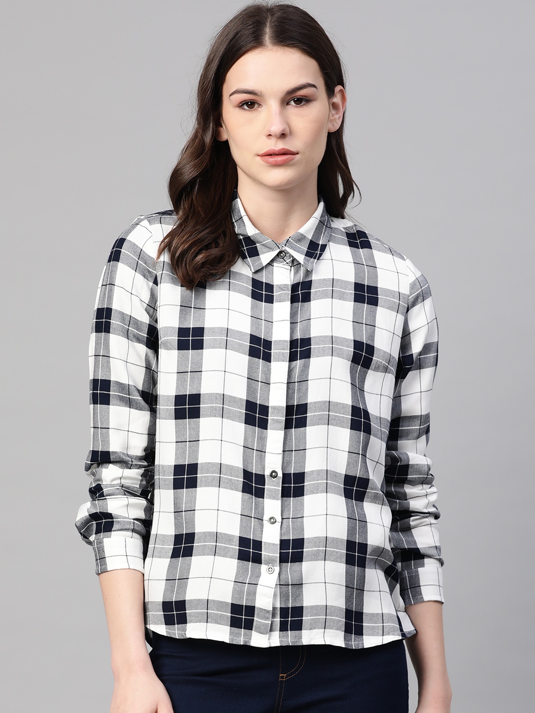 

Pepe Jeans Women Navy Blue & White Regular Fit Checked Casual Shirt