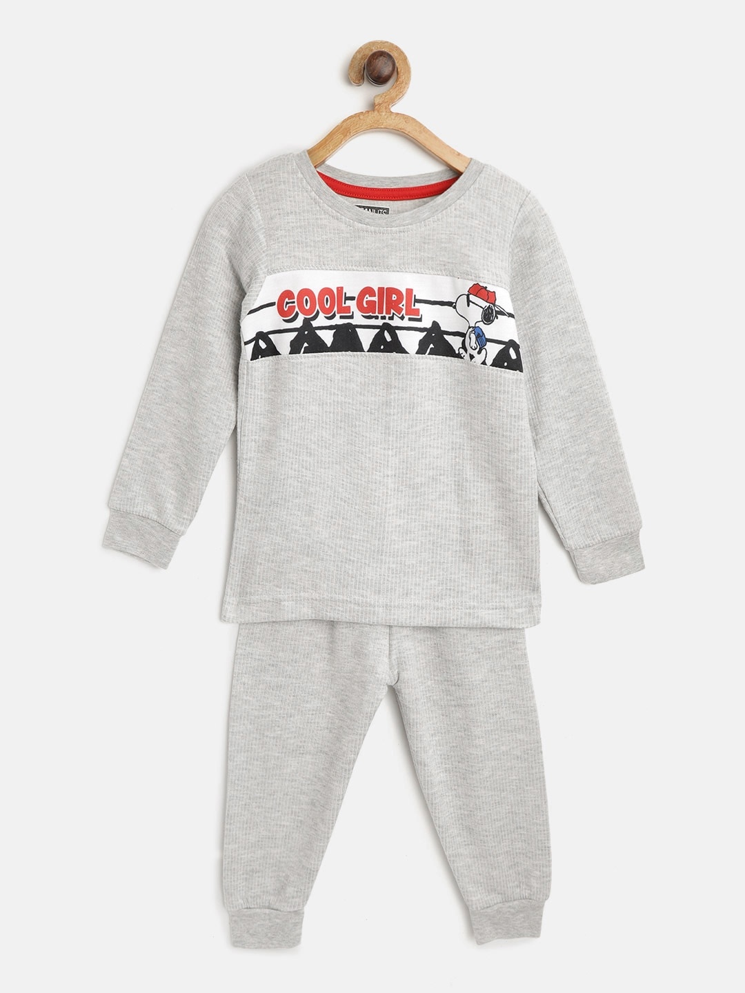 

Eteenz Girls Grey Melange Snoopy Print Thermal Set