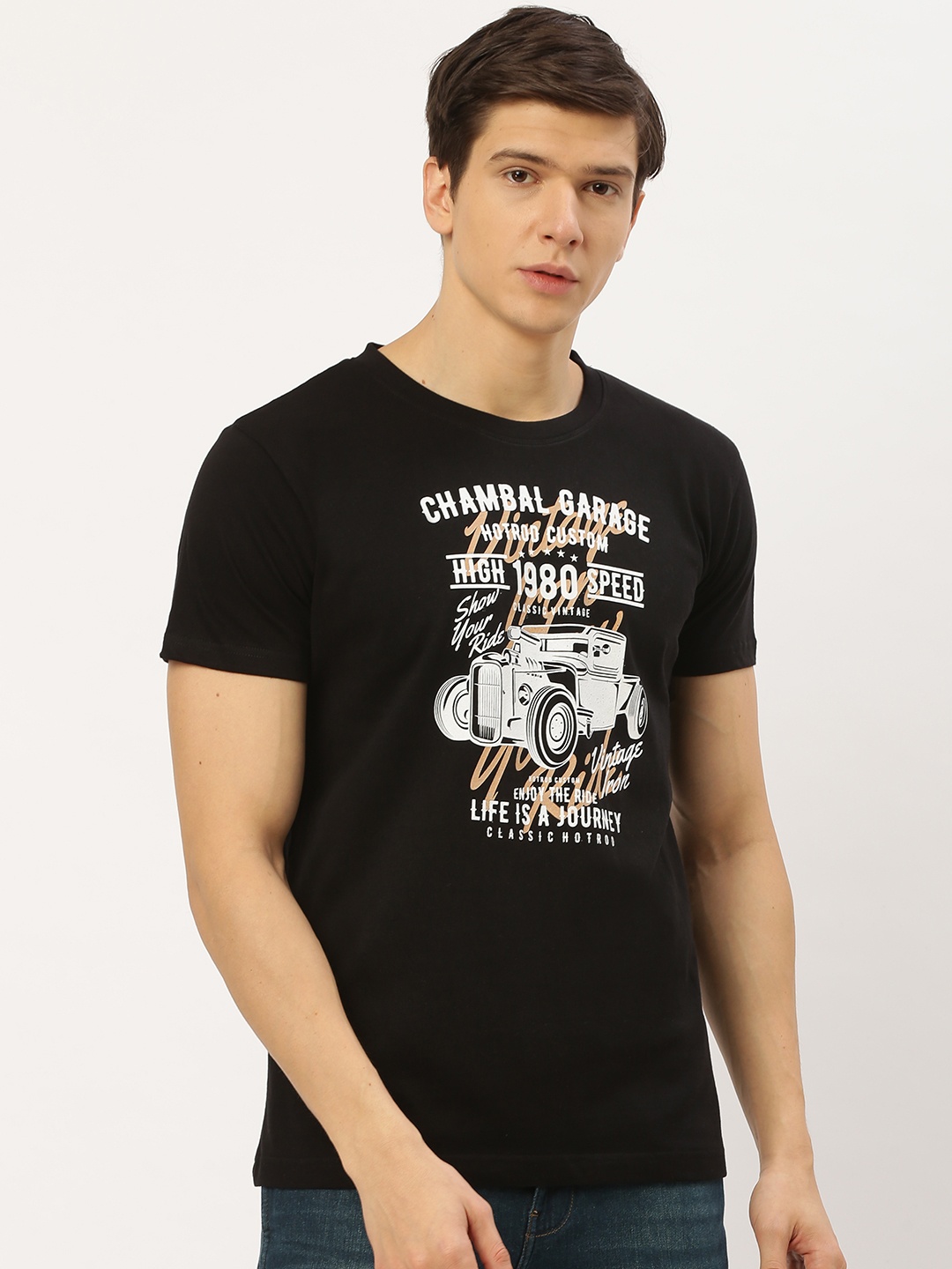

THE CHAMBAL Men Black White Printed Round Neck Pure Cotton T-shirt