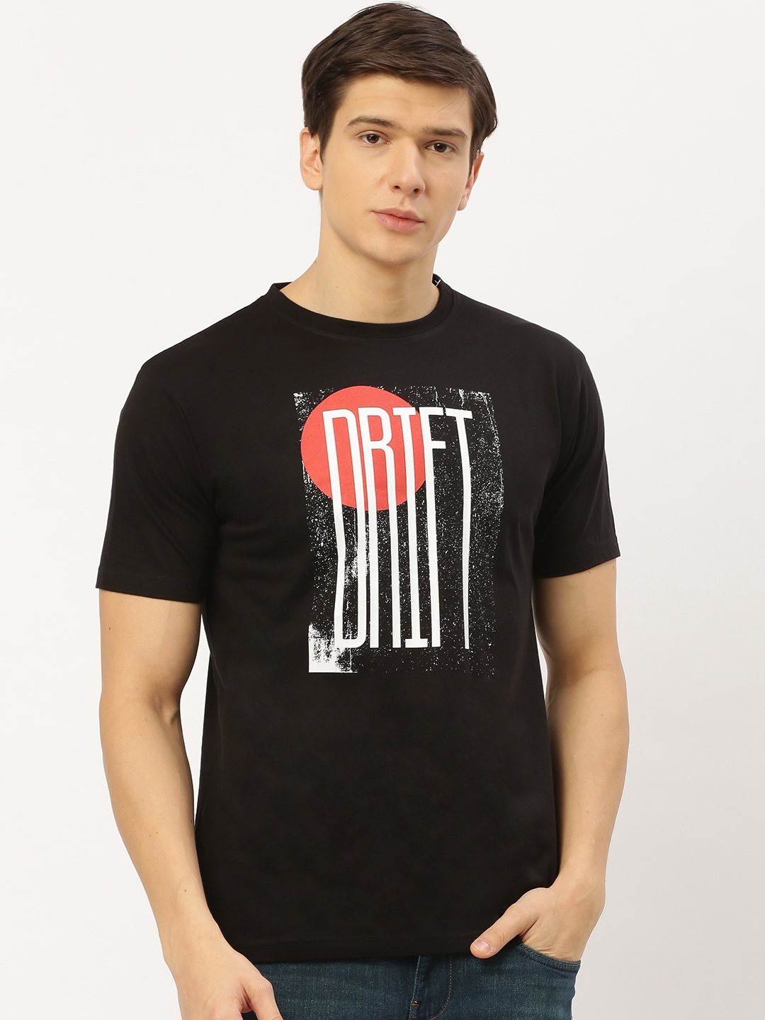 

THE CHAMBAL Men Black White Printed Round Neck Pure Cotton T-shirt