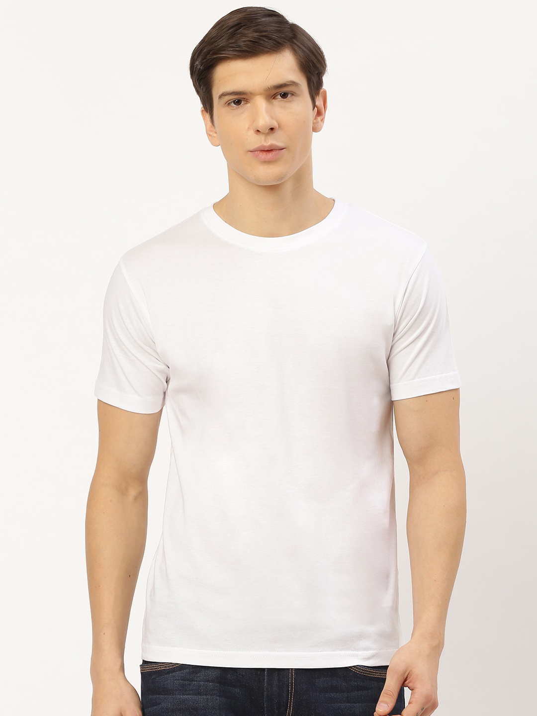 

THE CHAMBAL Men White Solid Round Neck Pure Cotton T-shirt
