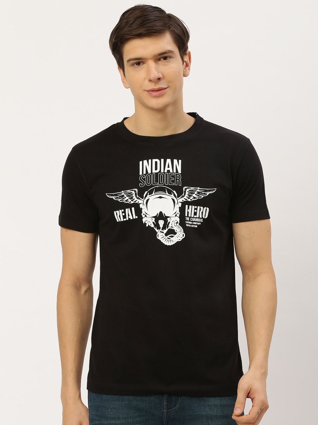 

THE CHAMBAL Men Black White Printed Round Neck Pure Cotton T-shirt