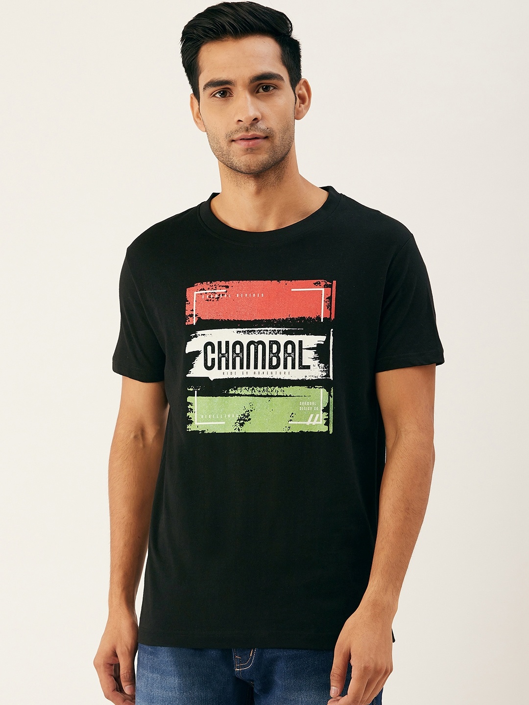 

THE CHAMBAL Men Black Red Printed Round Neck Pure Cotton T-shirt