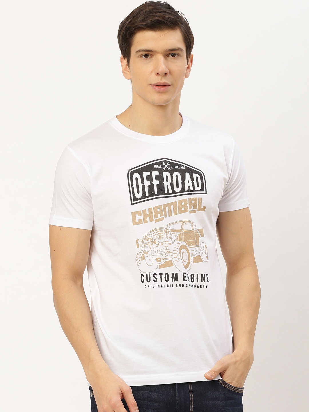 

THE CHAMBAL Men White Beige Printed Round Neck Pure Cotton T-shirt