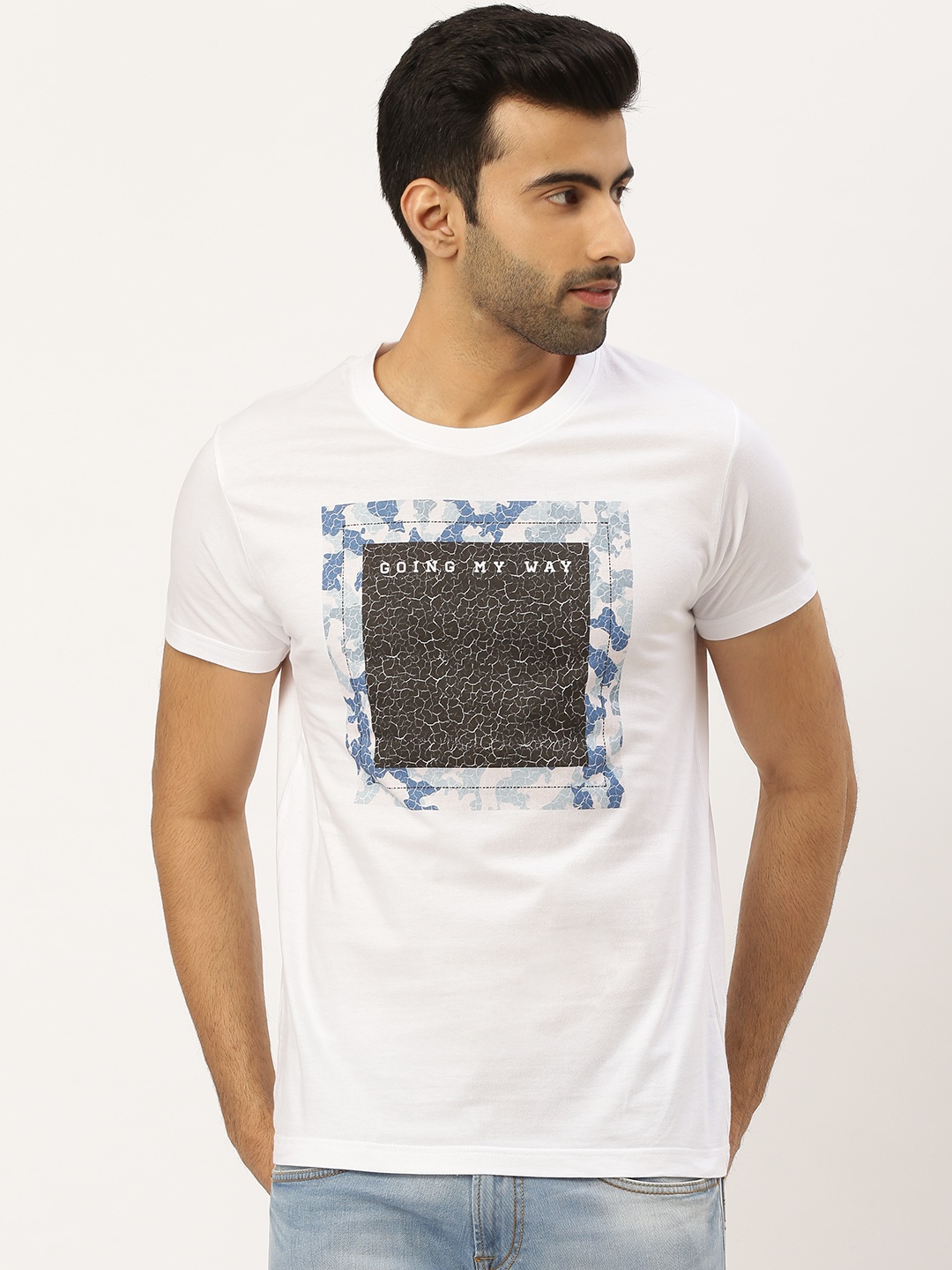 

THE CHAMBAL Men White & Charcoal Grey Bio Wash Printed Round Neck T-shirt