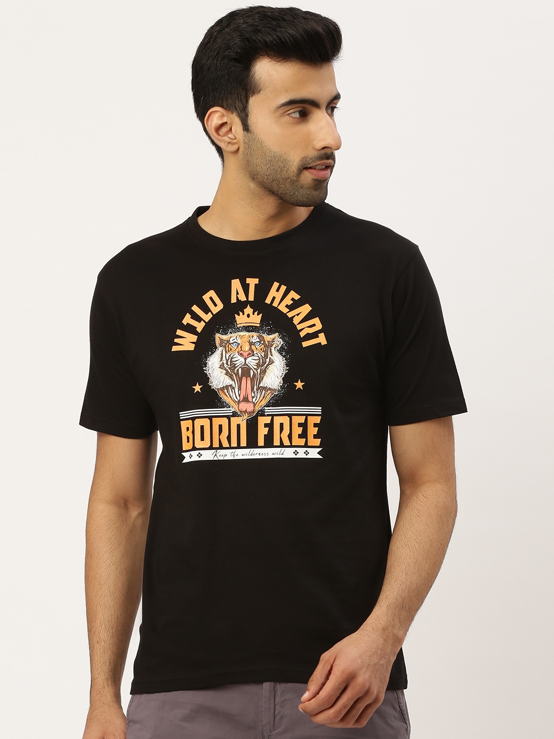 

THE CHAMBAL Men Black Yellow Tiger Print Round Neck Bio-Wash Pure Cotton T-shirt