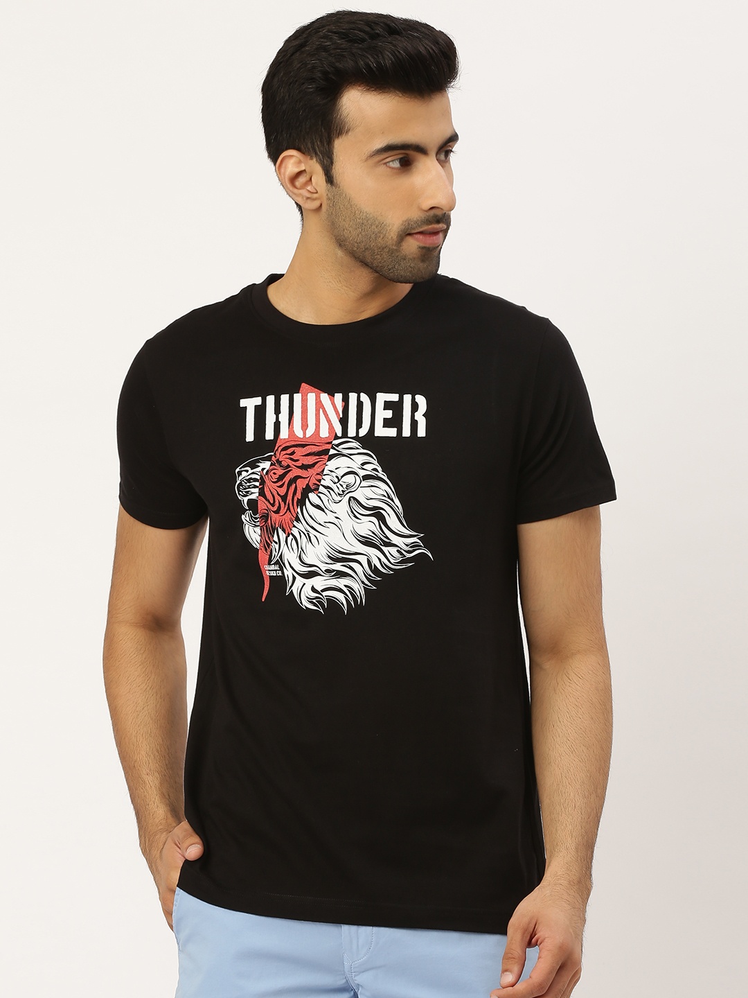 

THE CHAMBAL Men Black White Lion Print Round Neck Bio-Wash Pure Cotton T-shirt