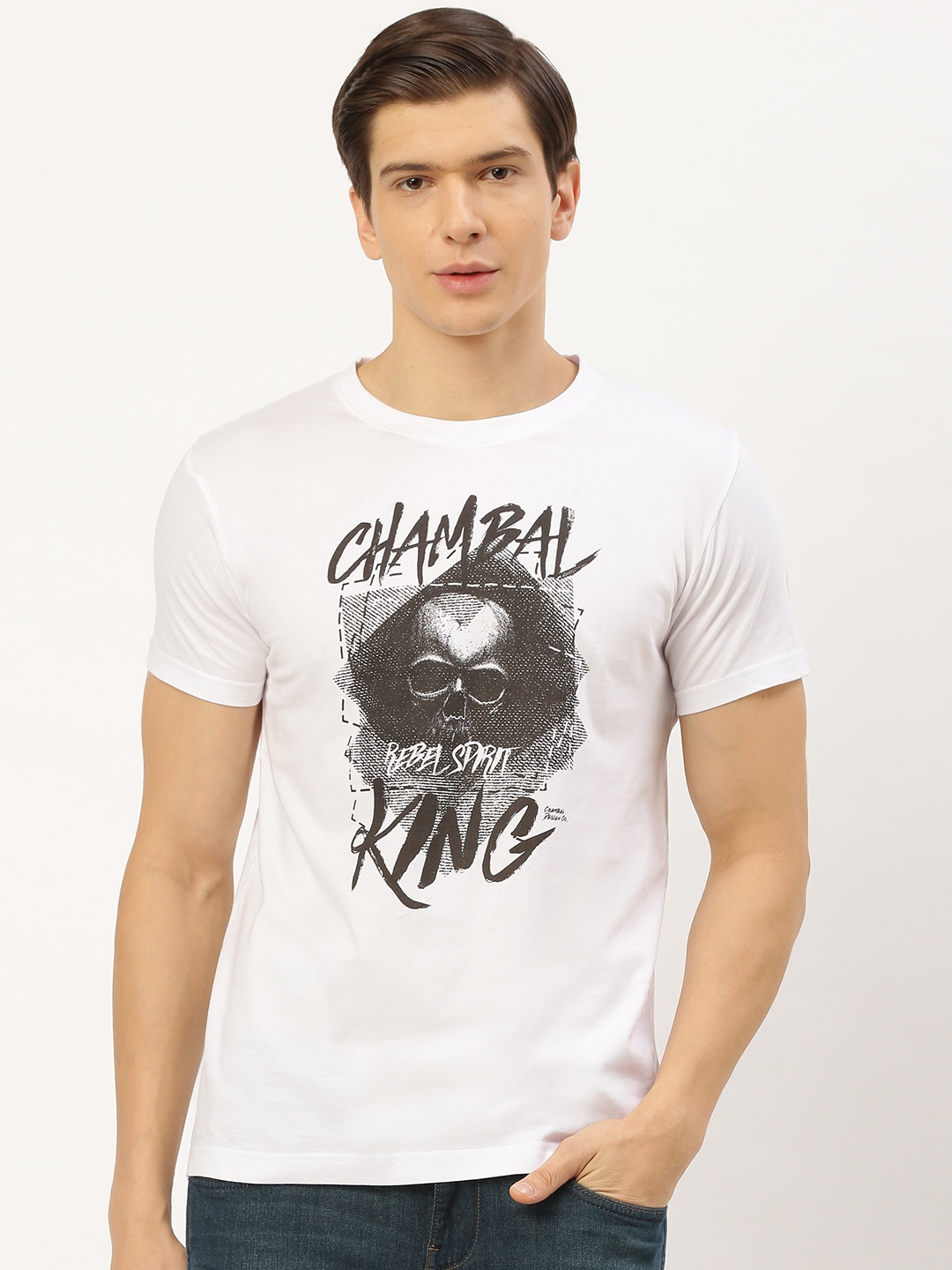 

THE CHAMBAL Men White Black Printed Round Neck Pure Cotton T-shirt