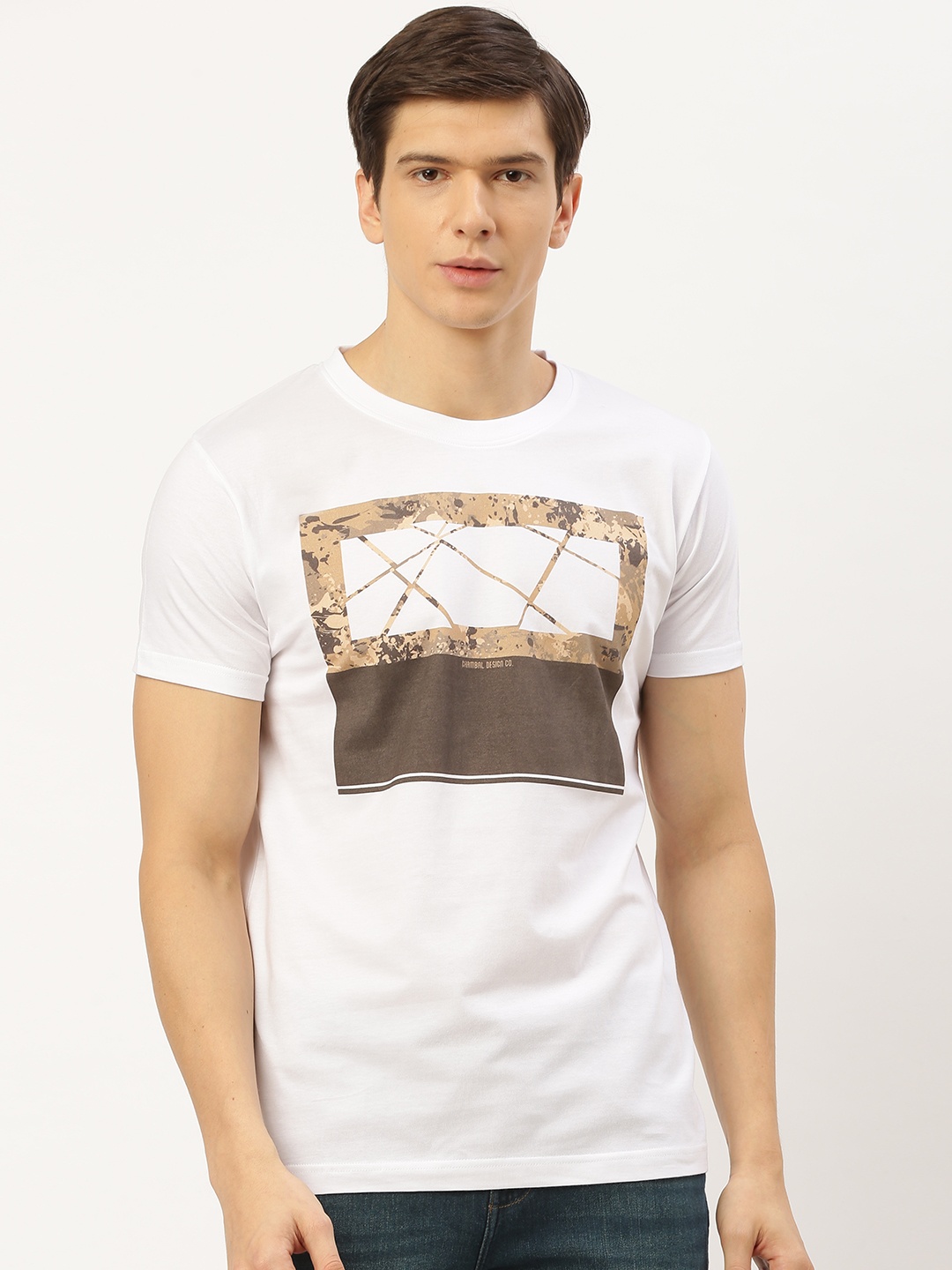 

THE CHAMBAL Men White Beige Printed Round Neck Pure Cotton T-shirt