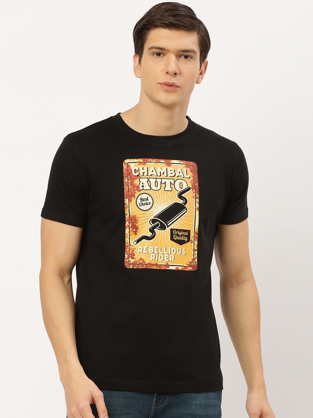 

THE CHAMBAL Men Black Yellow Printed Round Neck Pure Cotton T-shirt