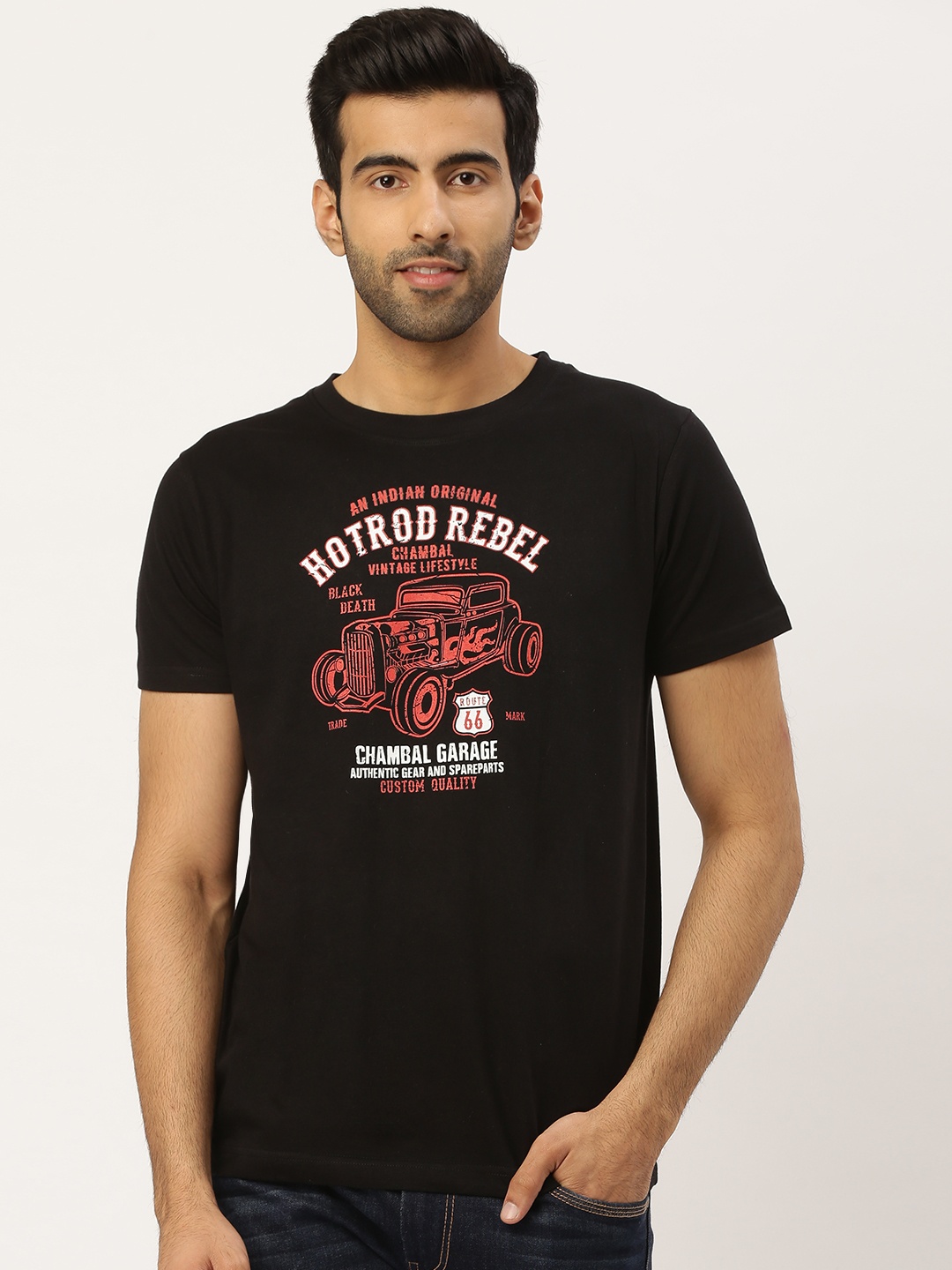 

THE CHAMBAL Men Black Red Vintage Car Print Round Neck Bio-Wash Pure Cotton T-shirt