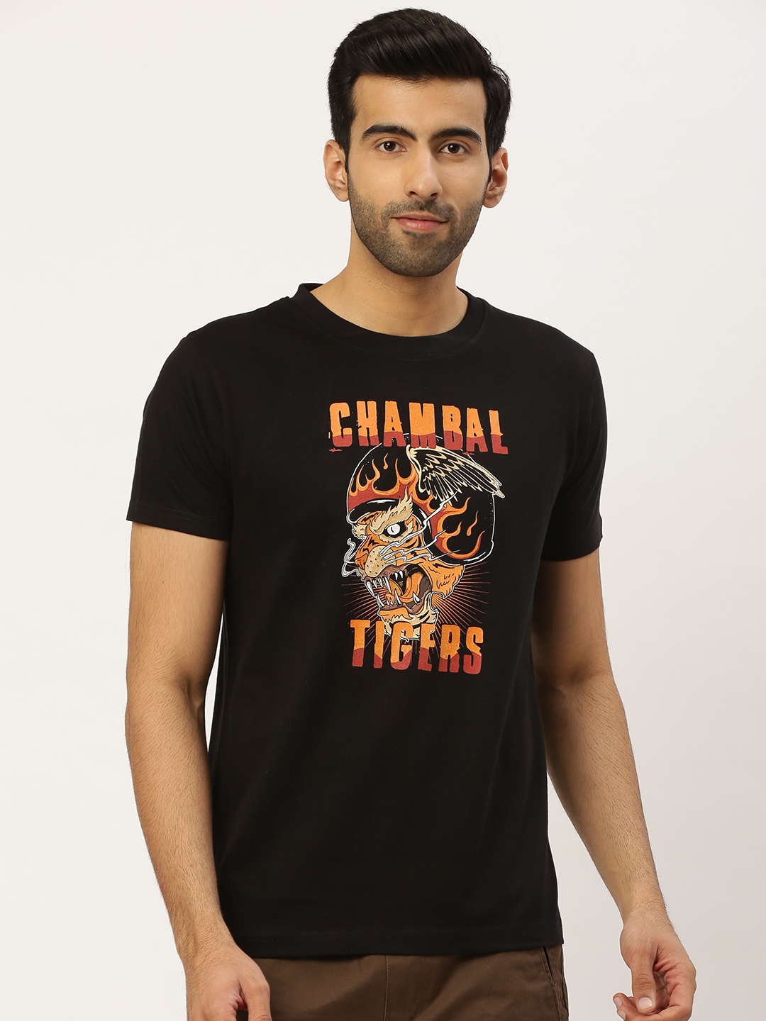 

THE CHAMBAL Men Black Orange Chambal Tigers Print Round Neck Bio-Wash Pure Cotton T-shirt