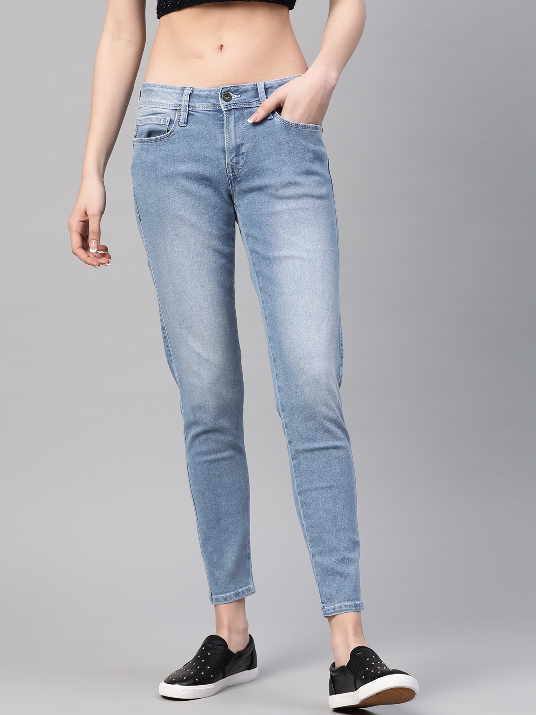 

Pepe Jeans Women Blue Skinny Fit Mid-Rise Clean Look Jeans