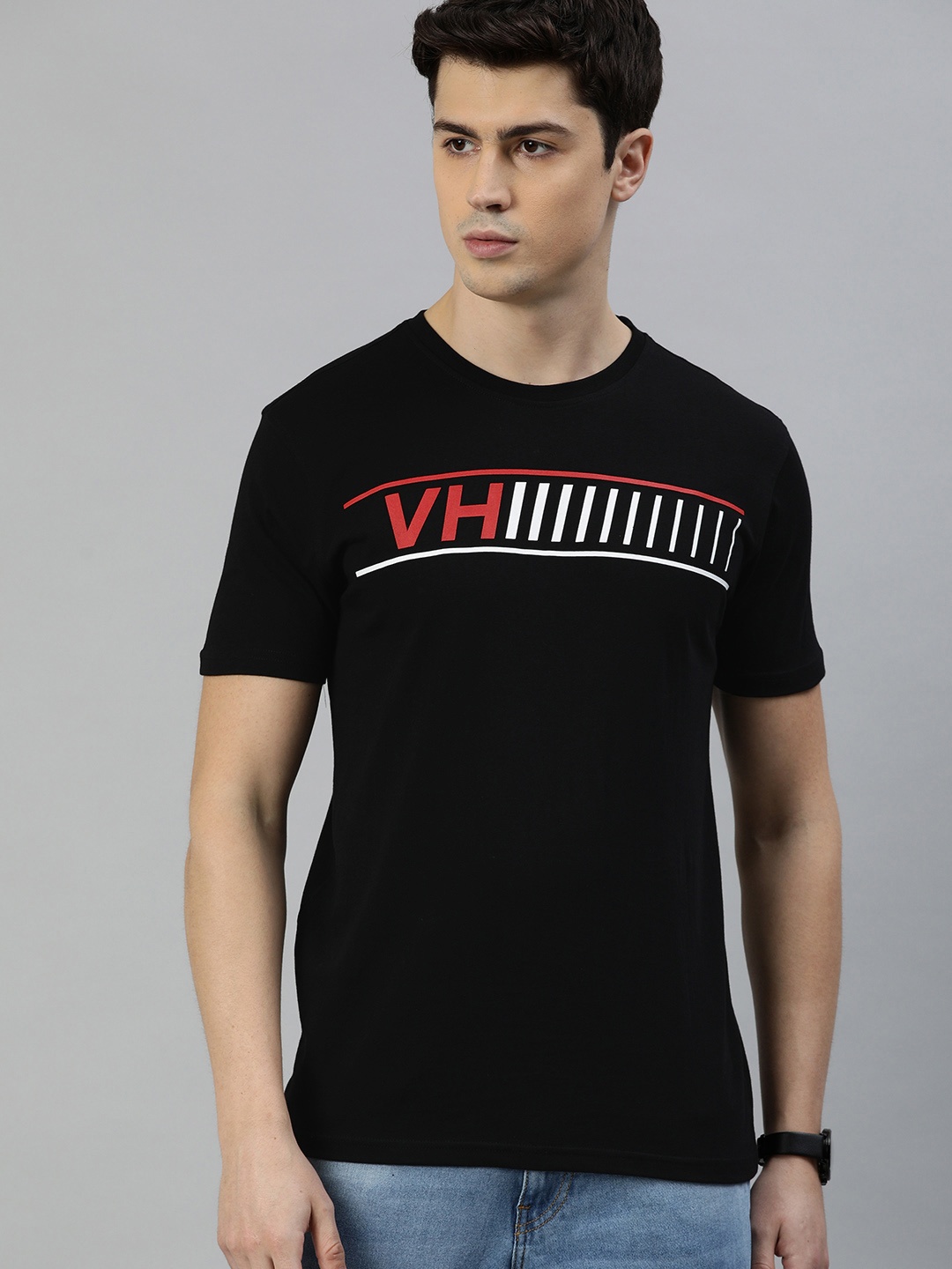 

Van Heusen Sport Men Black Printed Round Neck Pure Cotton T-shirt