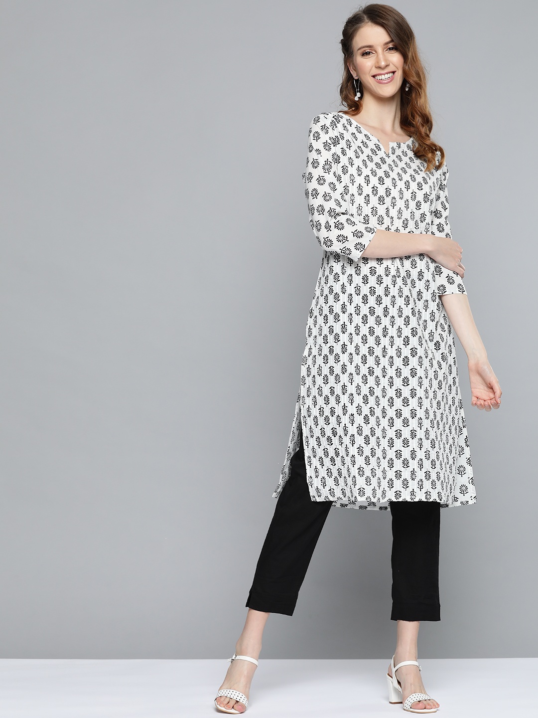 

HERE&NOW Women White & Black Printed Straight Kurta