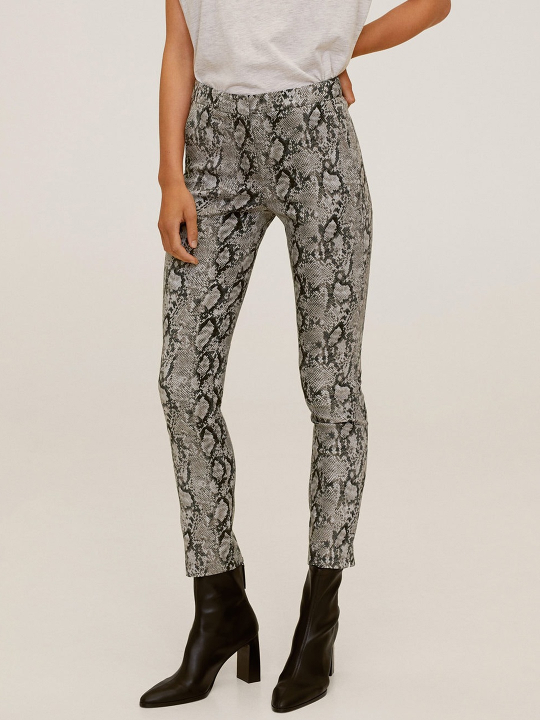 

MANGO Women Grey & Black Regular Fit Snakeskin Print Cropped Trousers