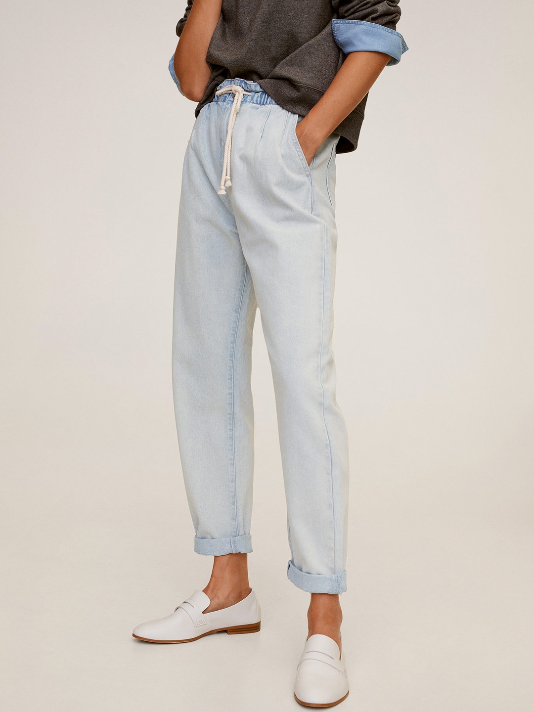 

MANGO Women Blue Regular Loose Fit High-Rise Stretchable Clean Look Jeans