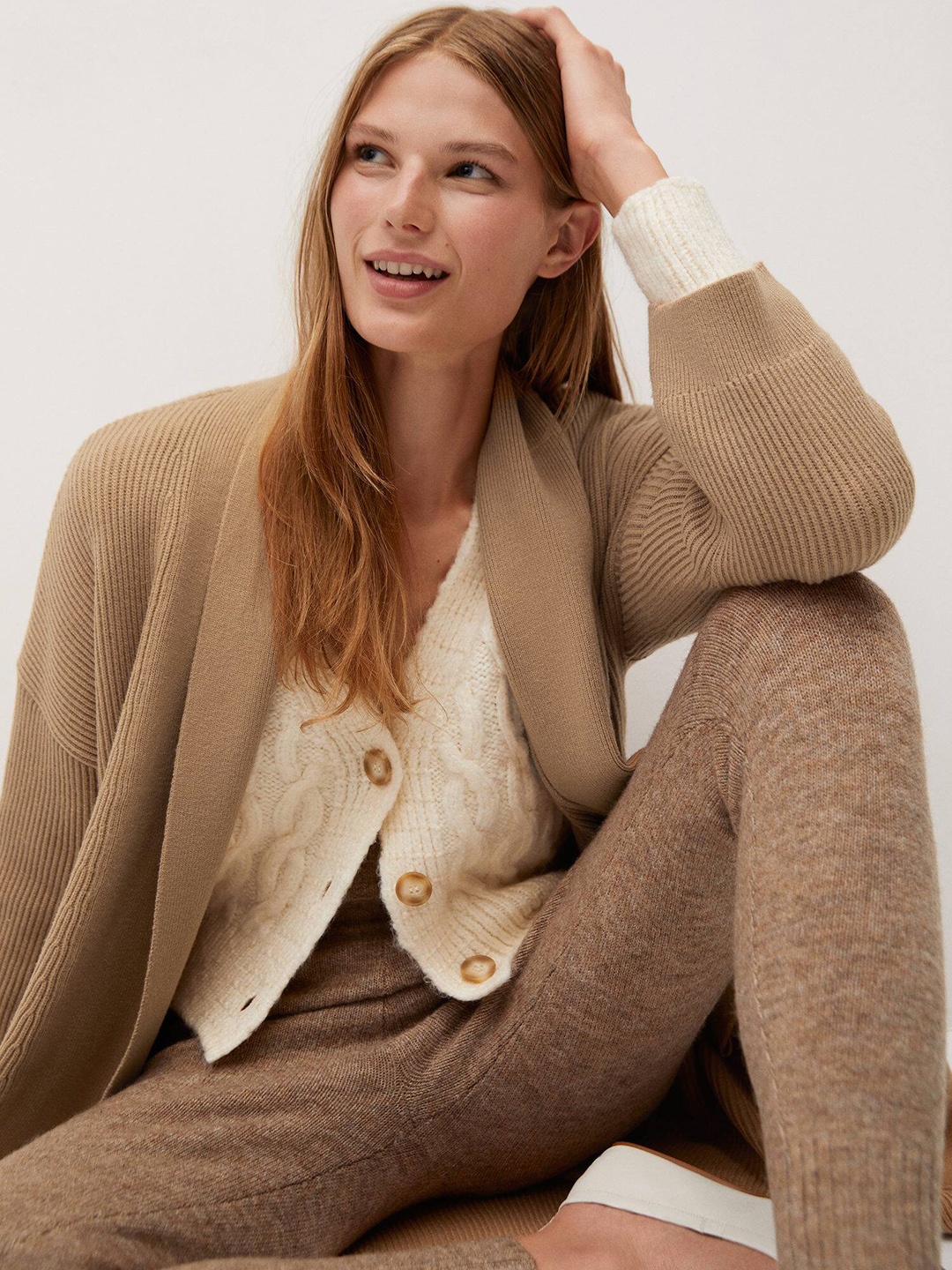 

MANGO Women Longline Front-Open Sweater, Brown