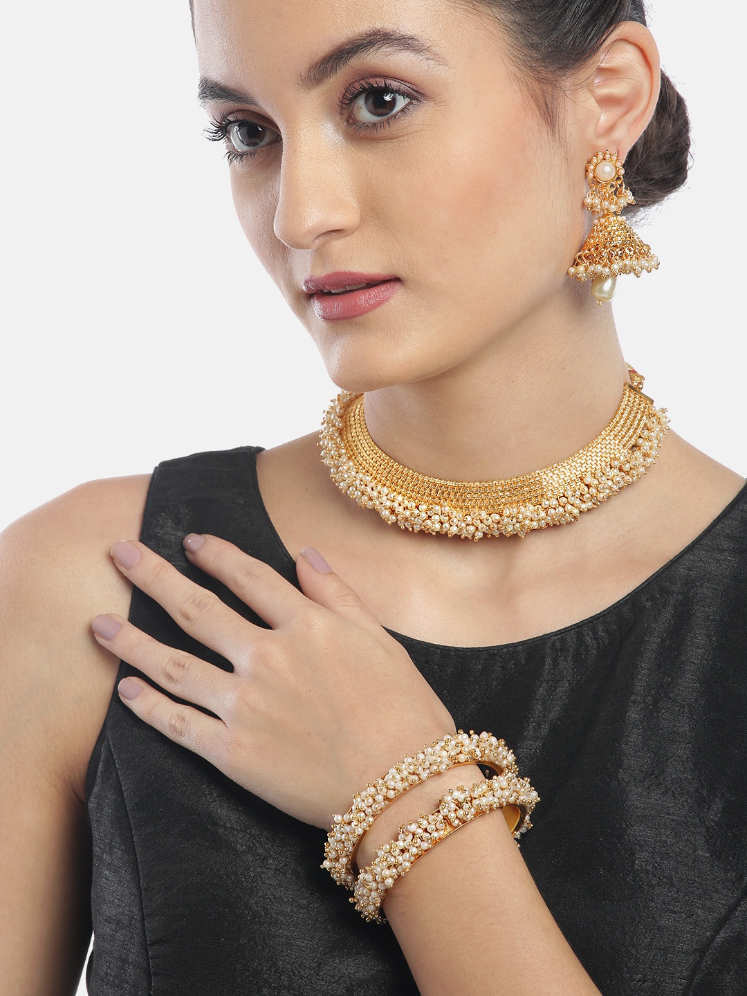 

YouBella Off-White Gold-Plated Beaded Jewellery Set with Bangles