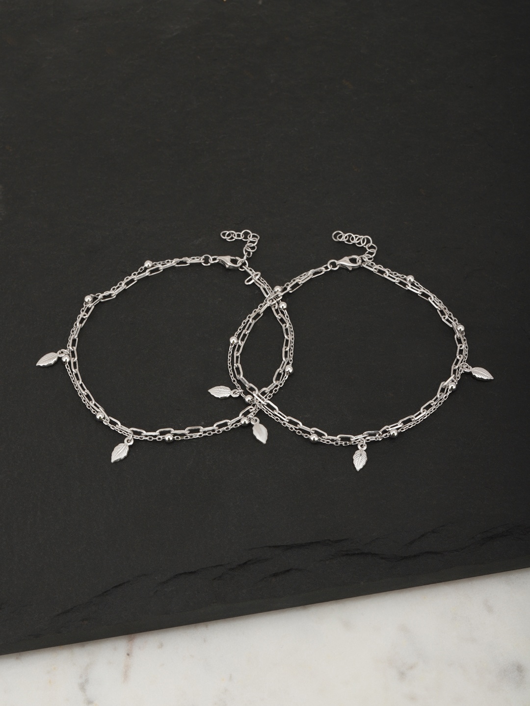 

Carlton London Set of 2 Silver-Toned Rhodium-Plated Leaf Shaped Layered Link Anklets