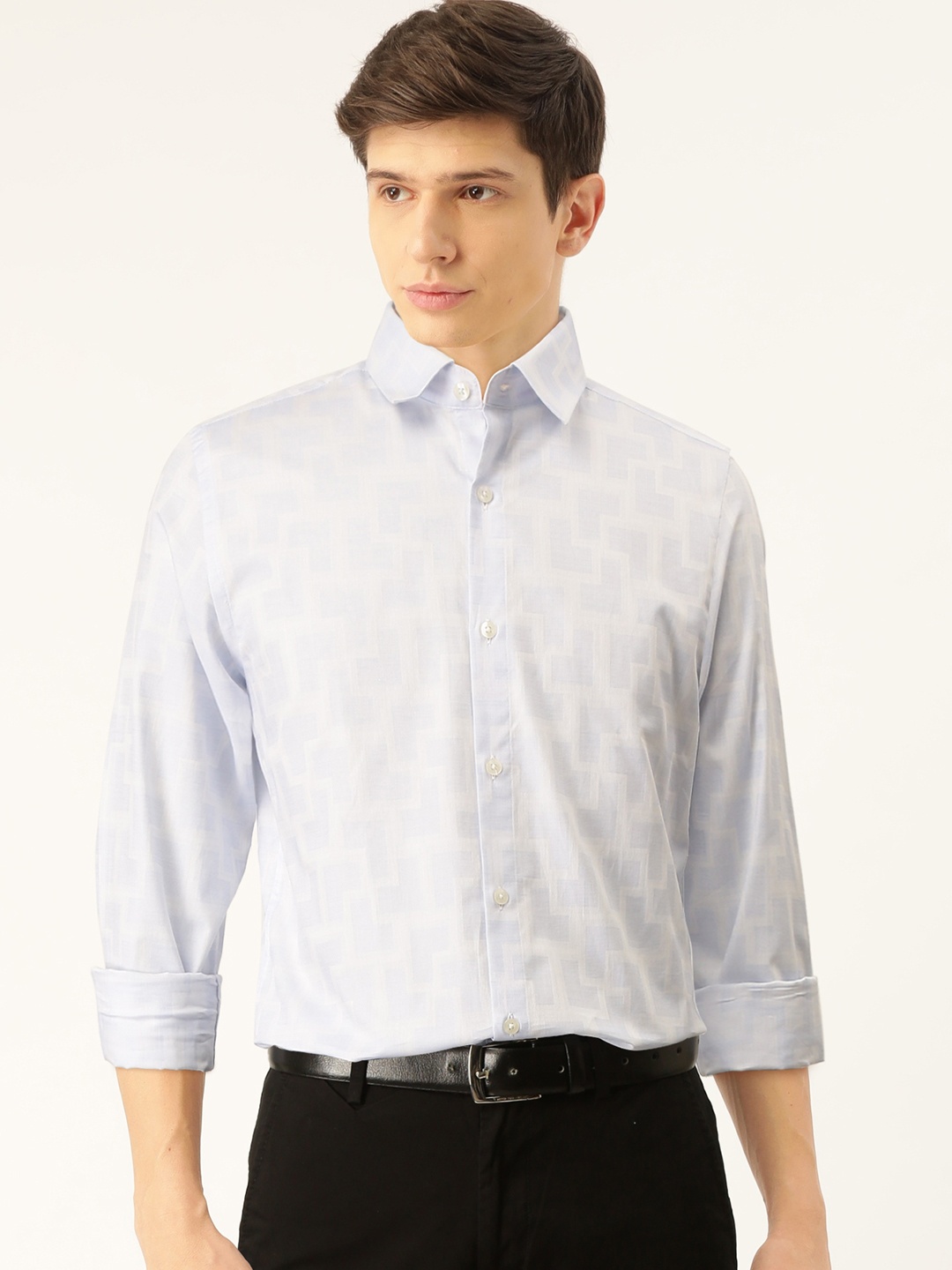 

United Colors of Benetton Men White & Blue Slim Fit Self Design Casual Shirt