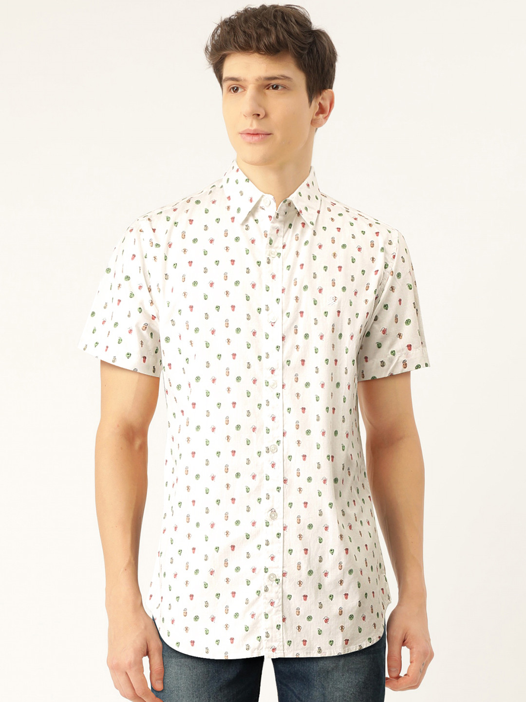 

United Colors of Benetton Men White & Green Slim Fit Printed Casual Shirt