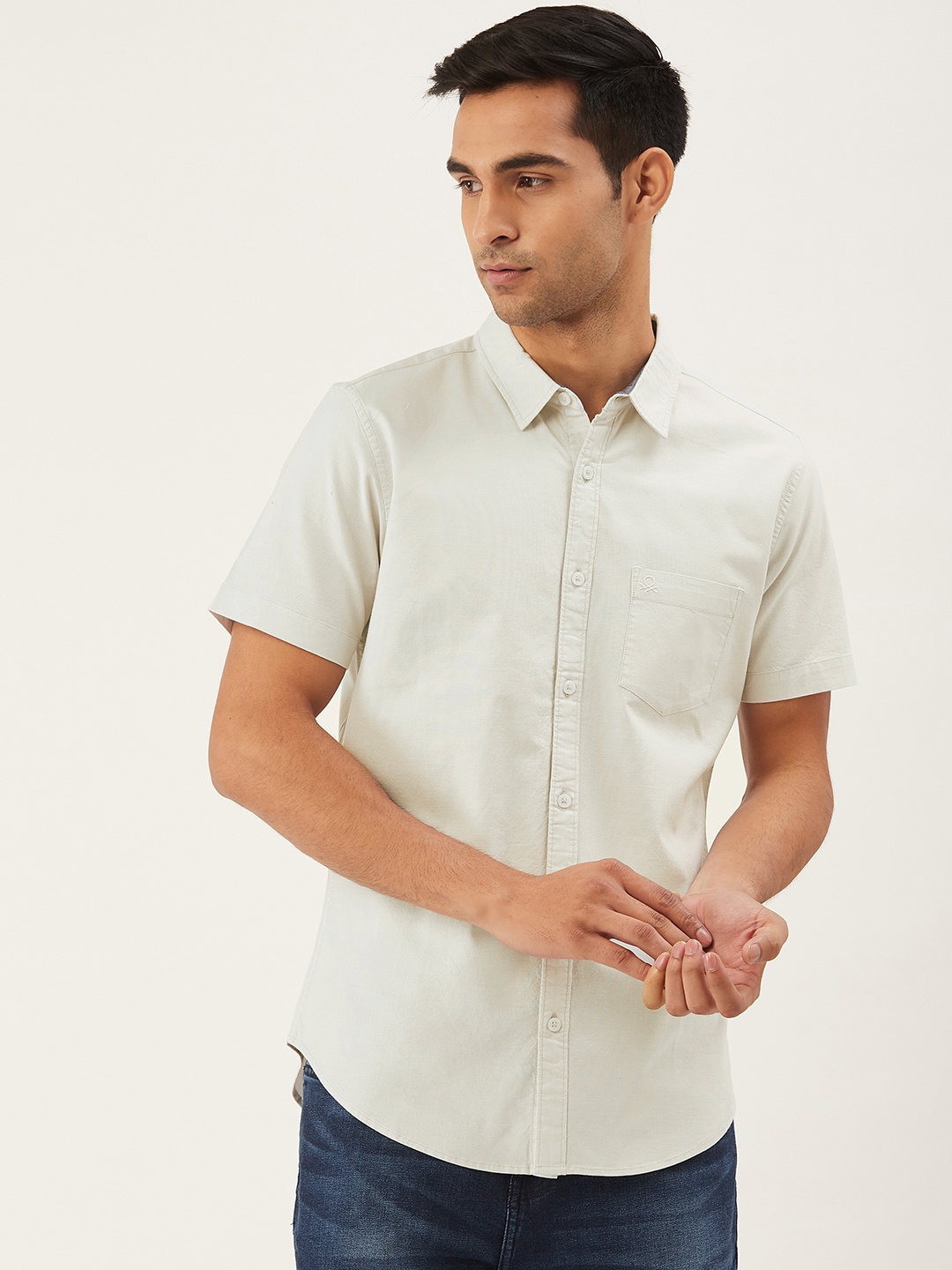 

United Colors of Benetton Men White Slim Fit Solid Casual Shirt