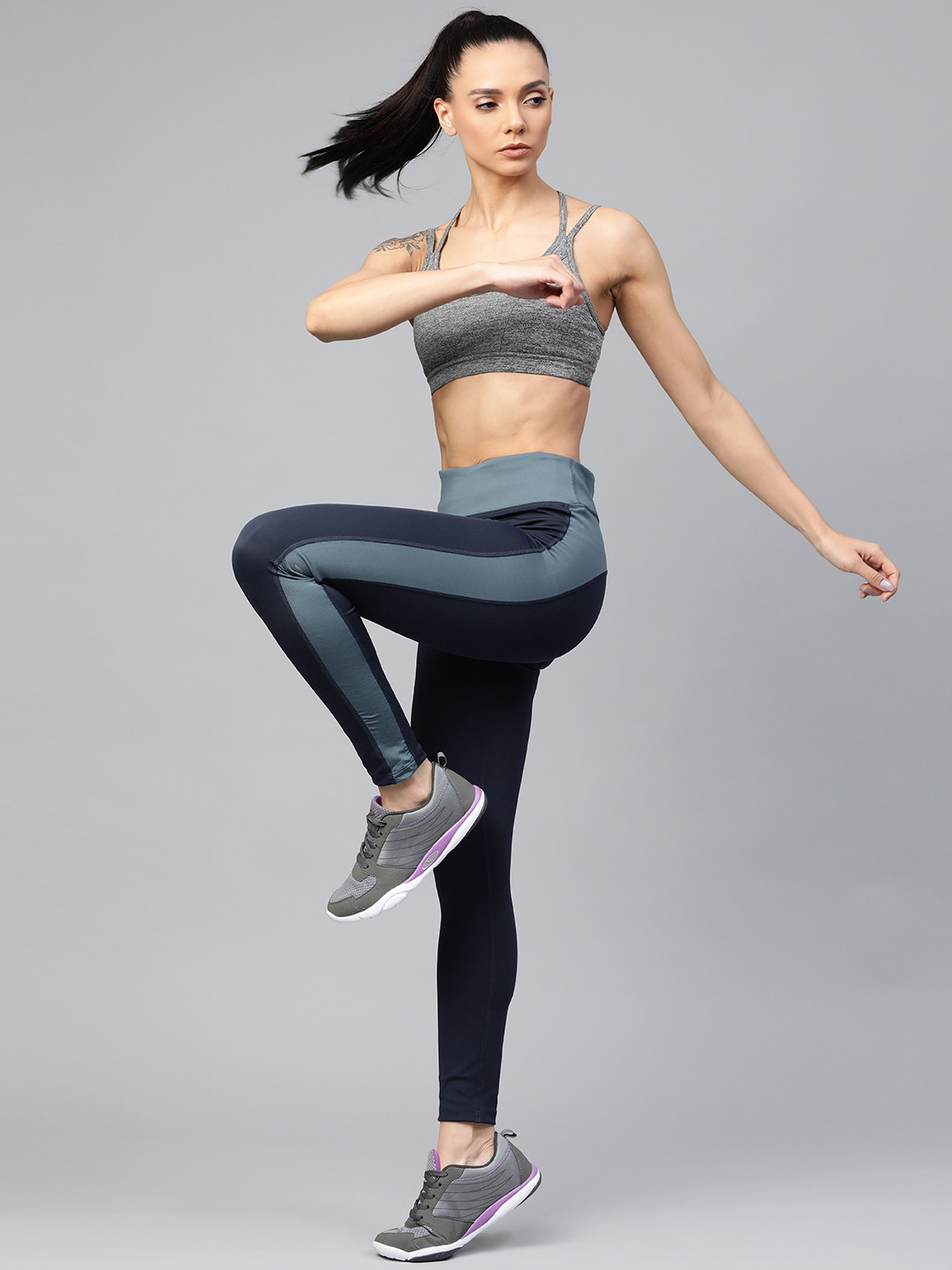 

Alcis Women Navy Blue Solid Rapid-Dry Training Tights