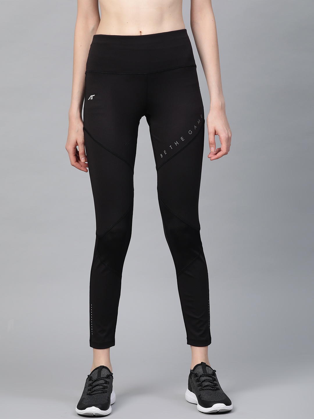 

Alcis Women Black Secure Fit Solid Cropped Training Tights