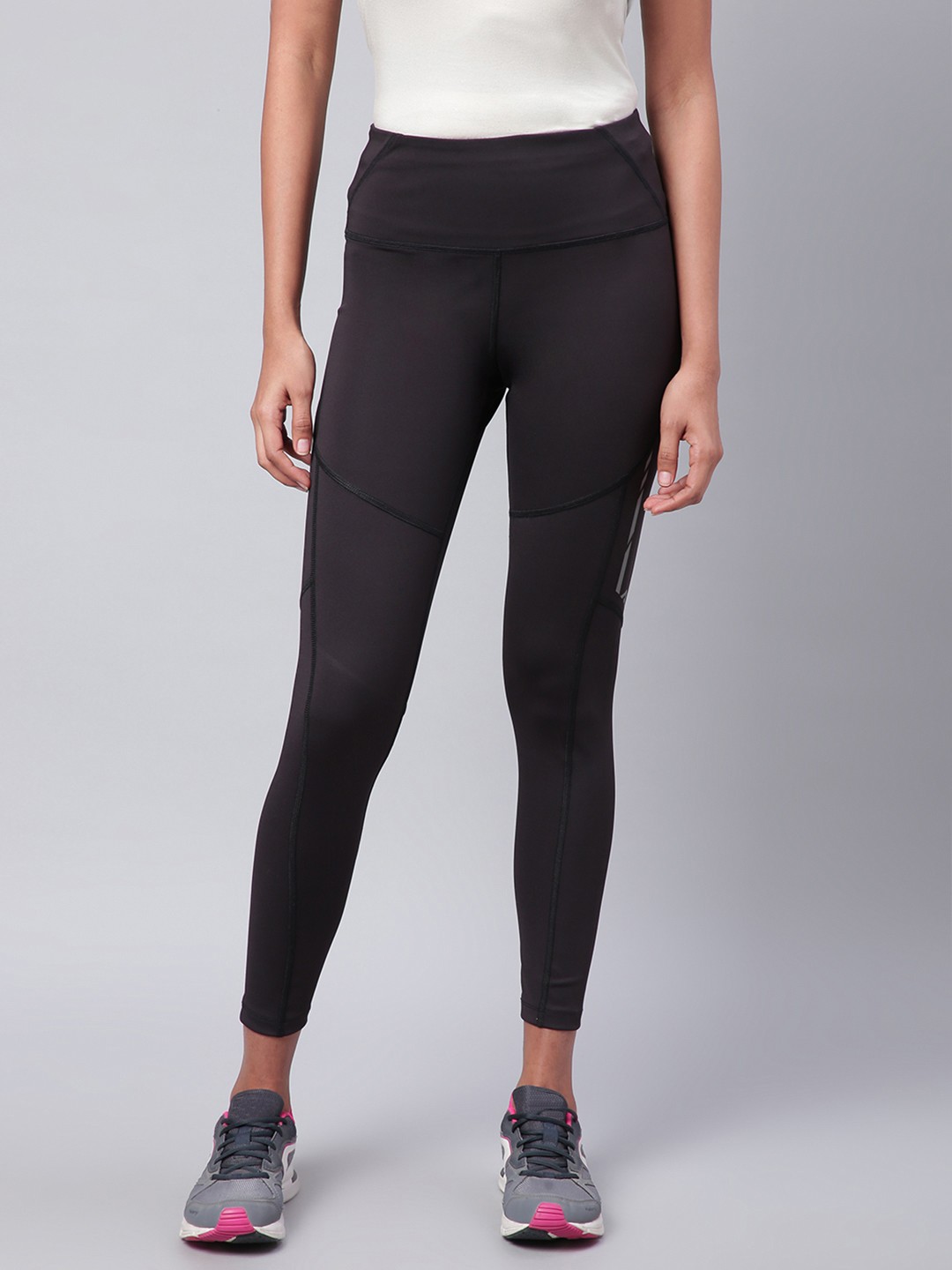 

Alcis Women Black Rapid Dry Solid Training Tights
